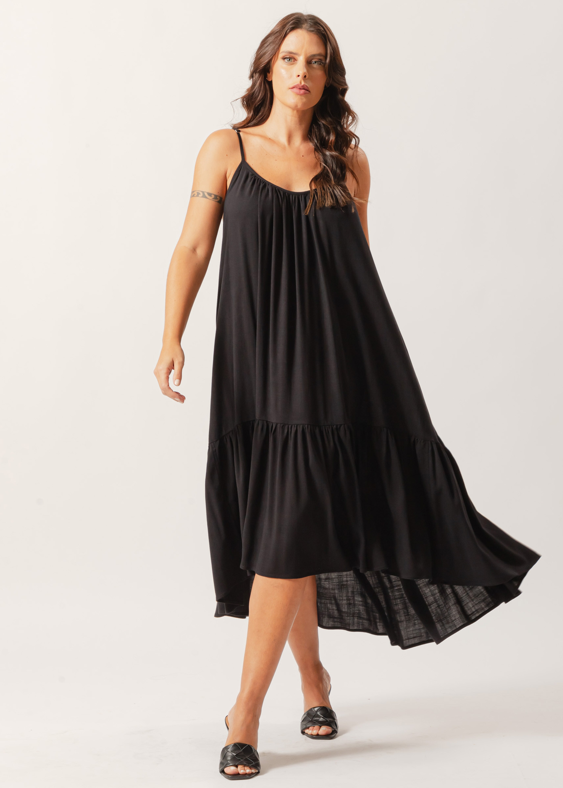 Vestido Mullet Linho Preto