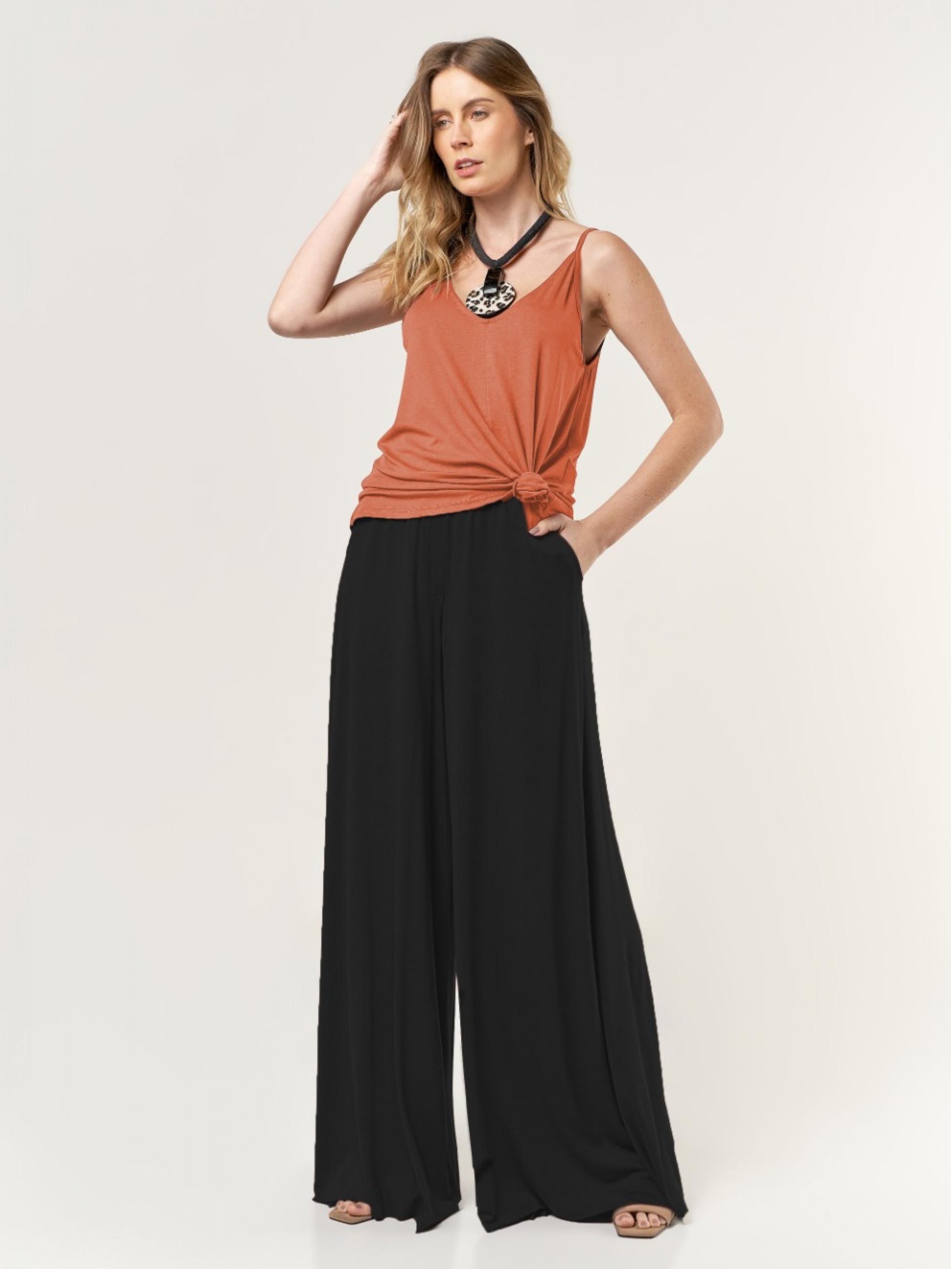 Regata Evasé Alcinha Goiaba