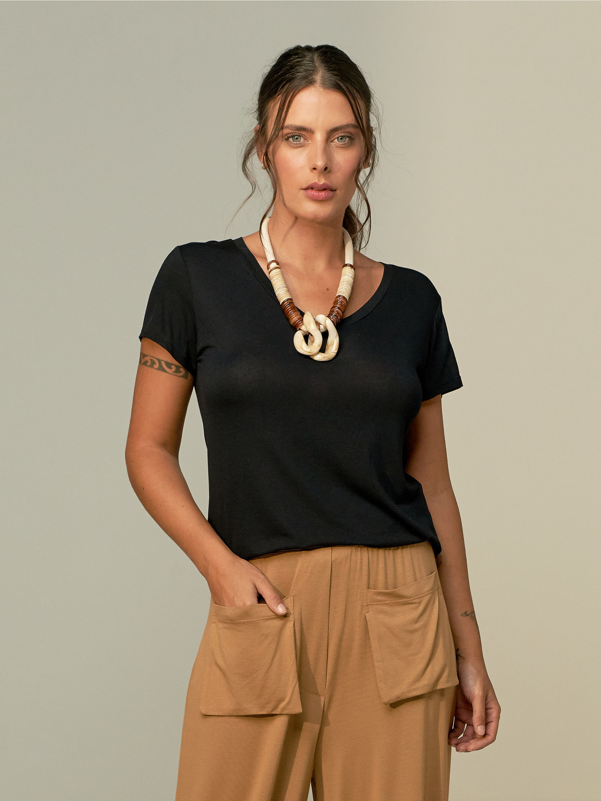 Blusa Baby Look Soft Preta