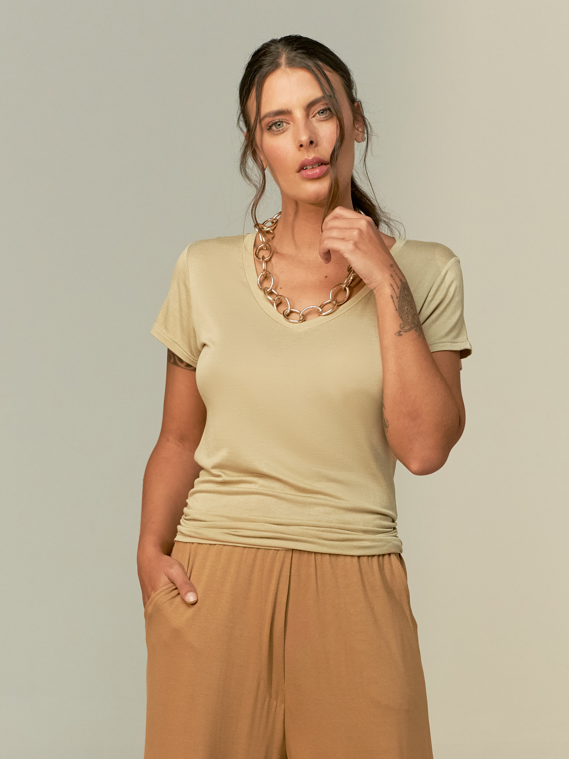 Blusa Baby Look Soft Cáqui