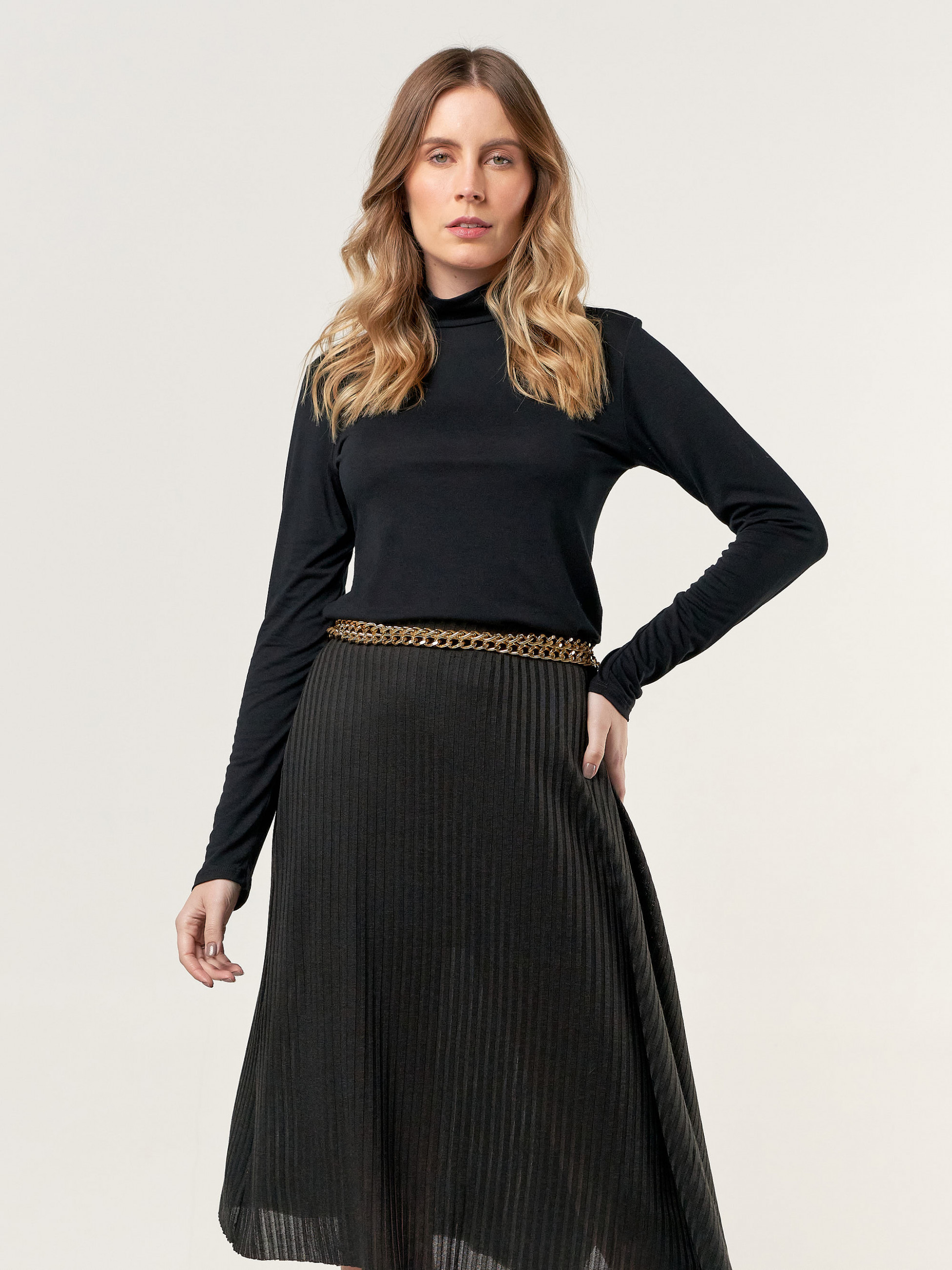 Blusa Cacharrel Malha Preta