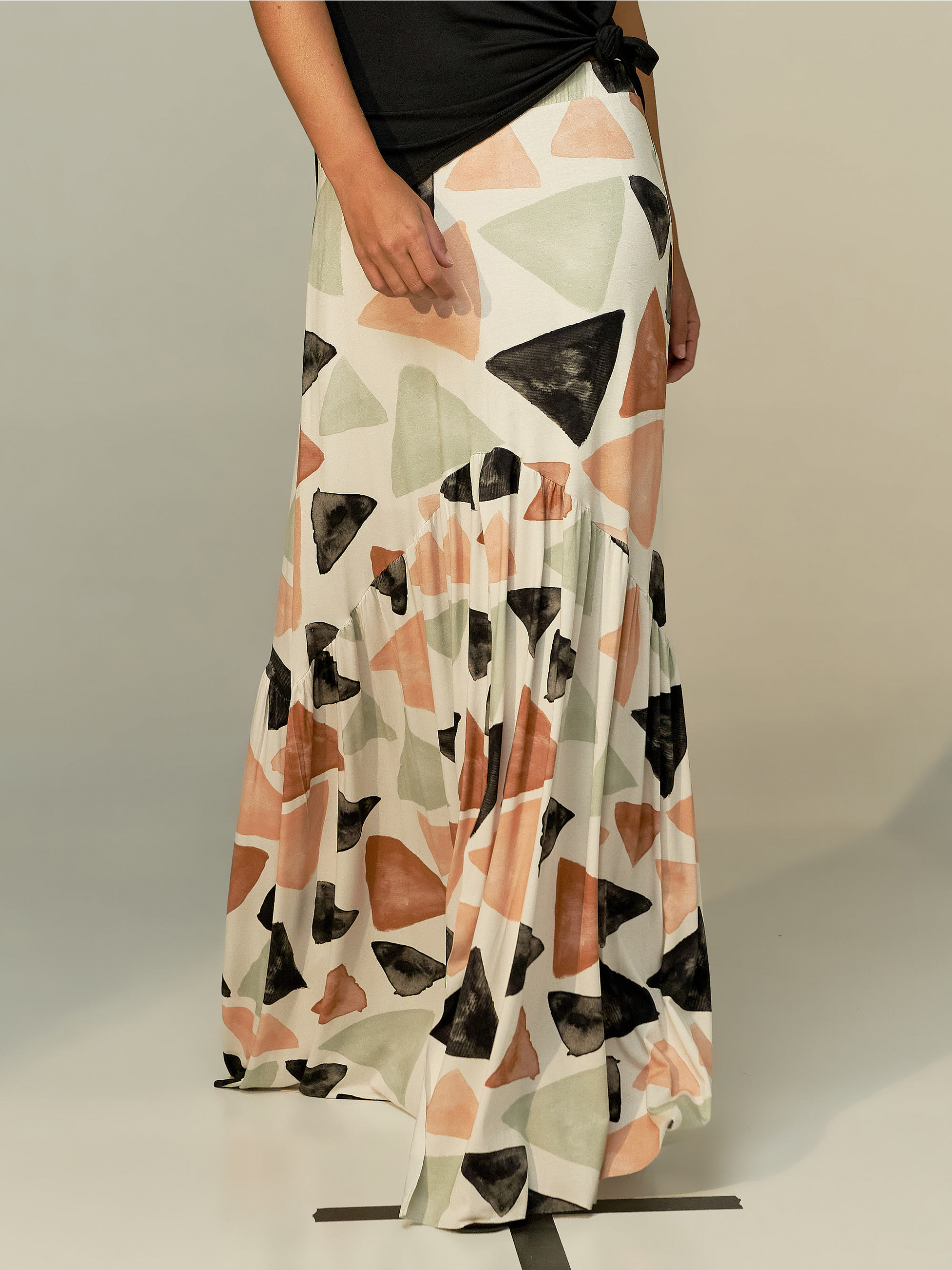 Saia Franzida Aberta Triangulos