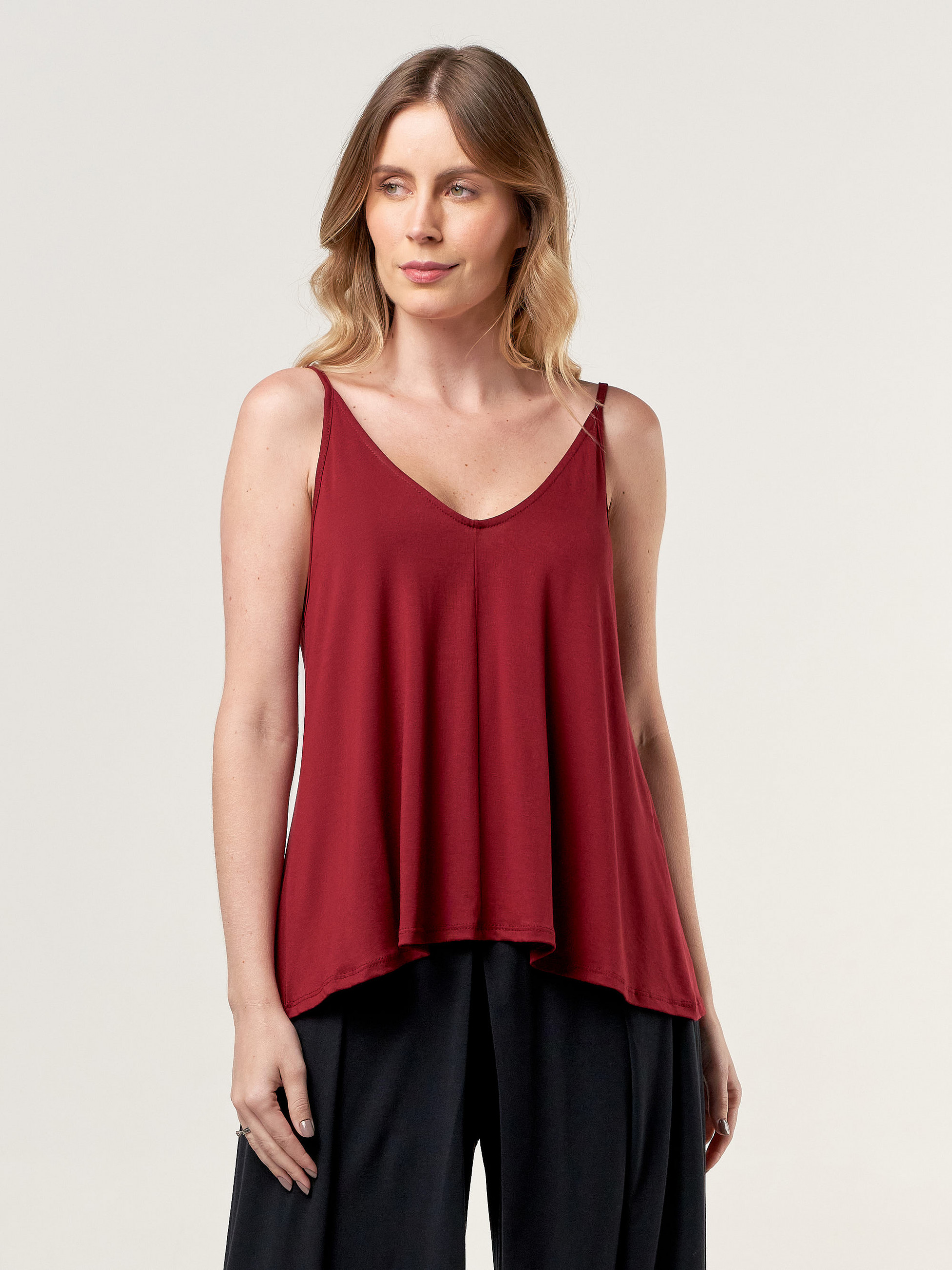 Regata Evasé Alcinha Vinho