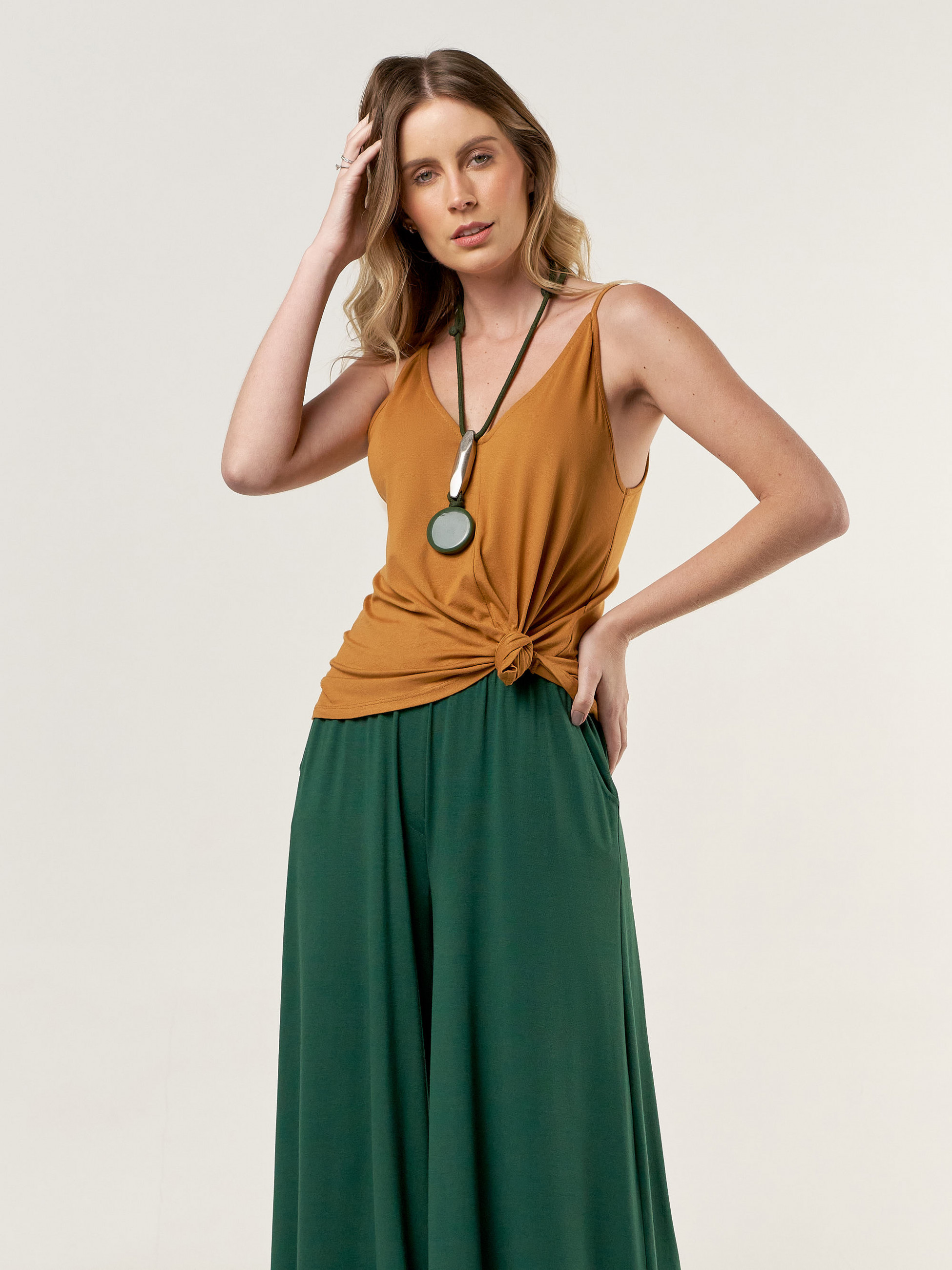 Regata Evasé Alcinha Caramelo