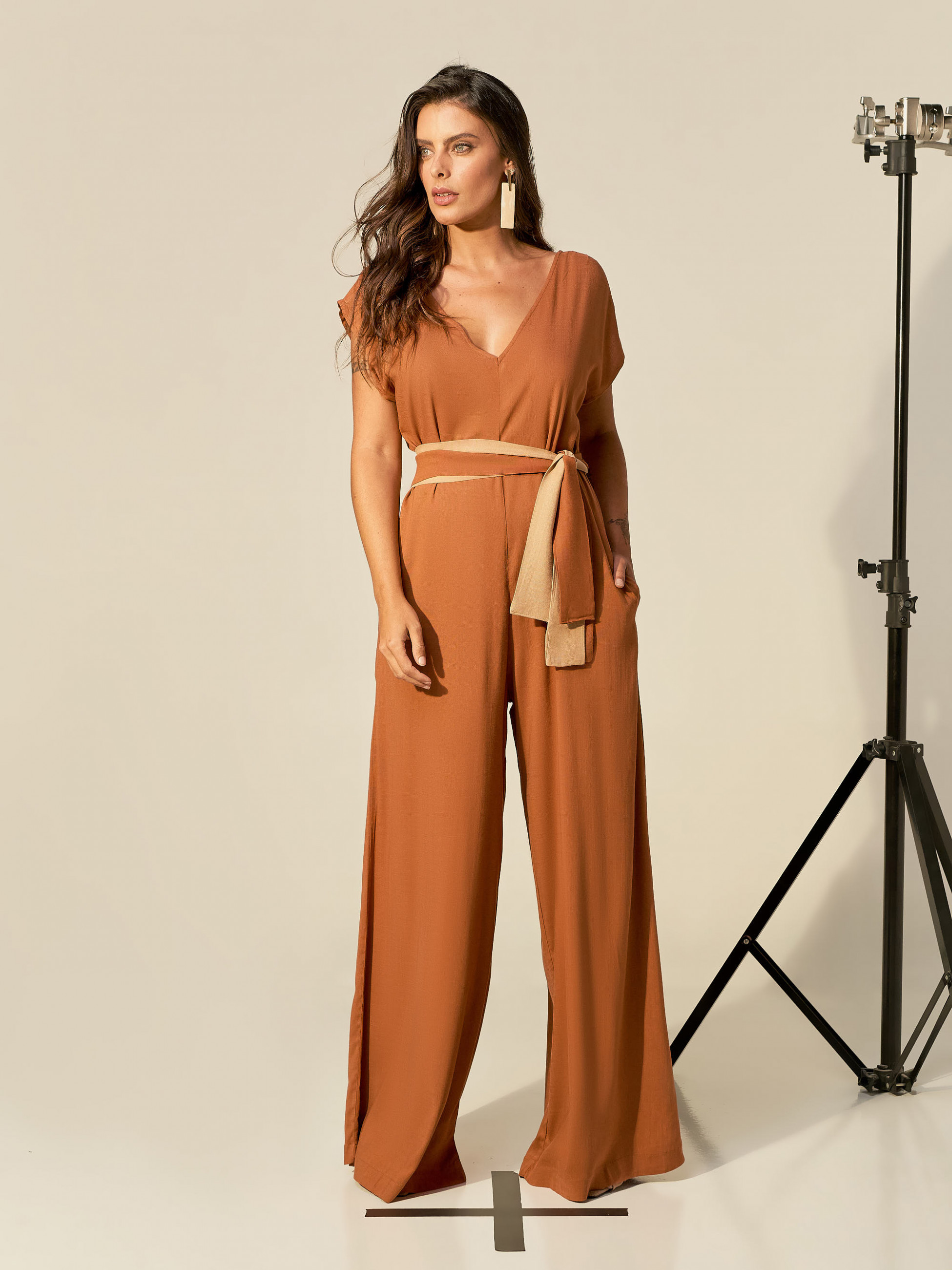 Macacão Pantalona Linho Tamarindo