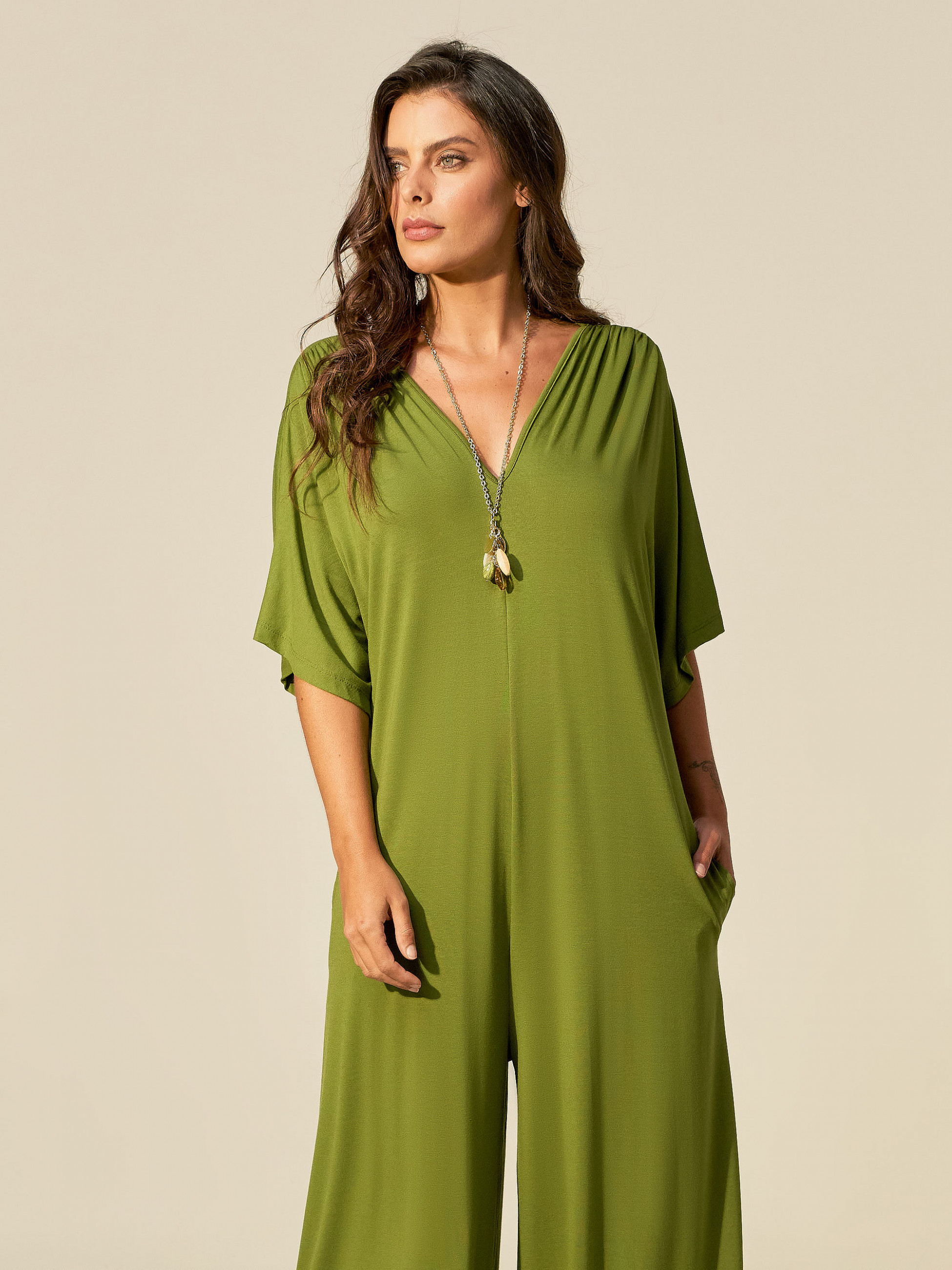 Macacão Morcego Malha Abacate