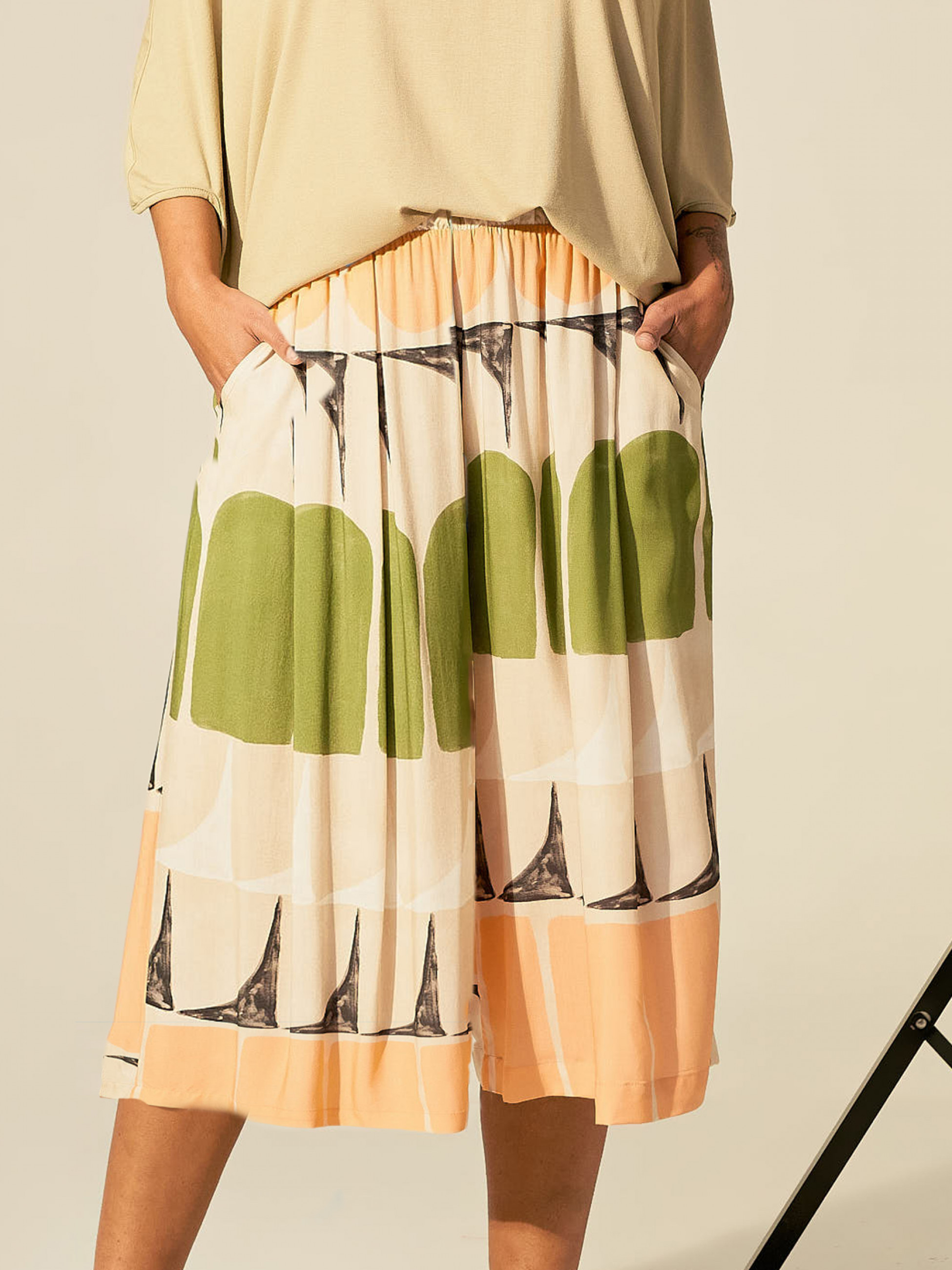 Calça Pantacourt Arcos