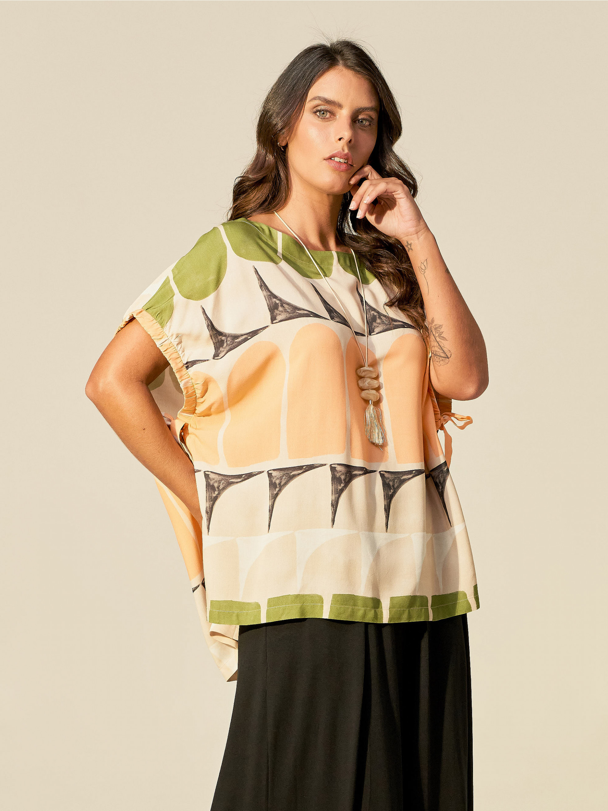 Blusa Kaftan Estampa Arcos