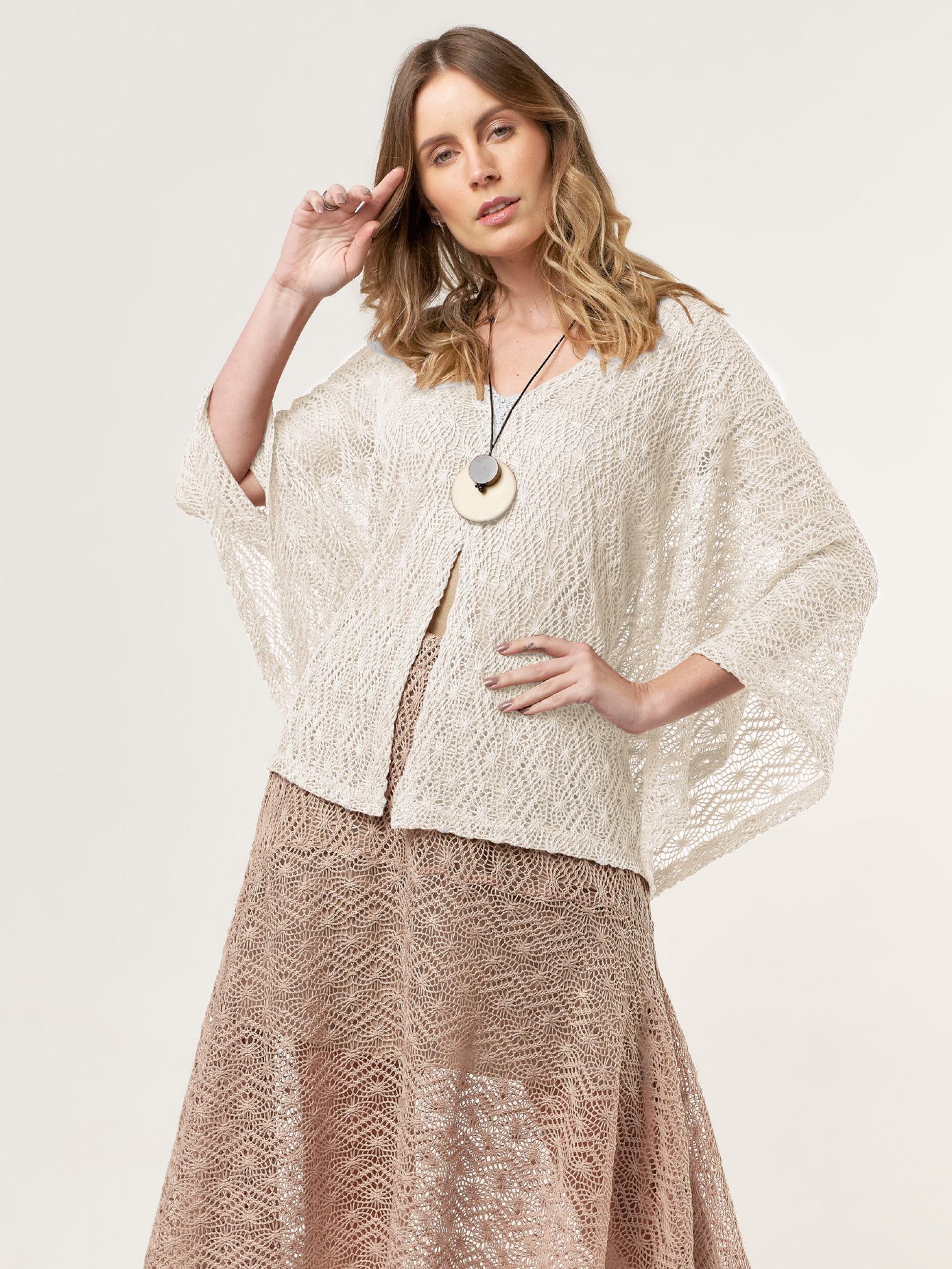 Blusa Quadrada Crochê Off