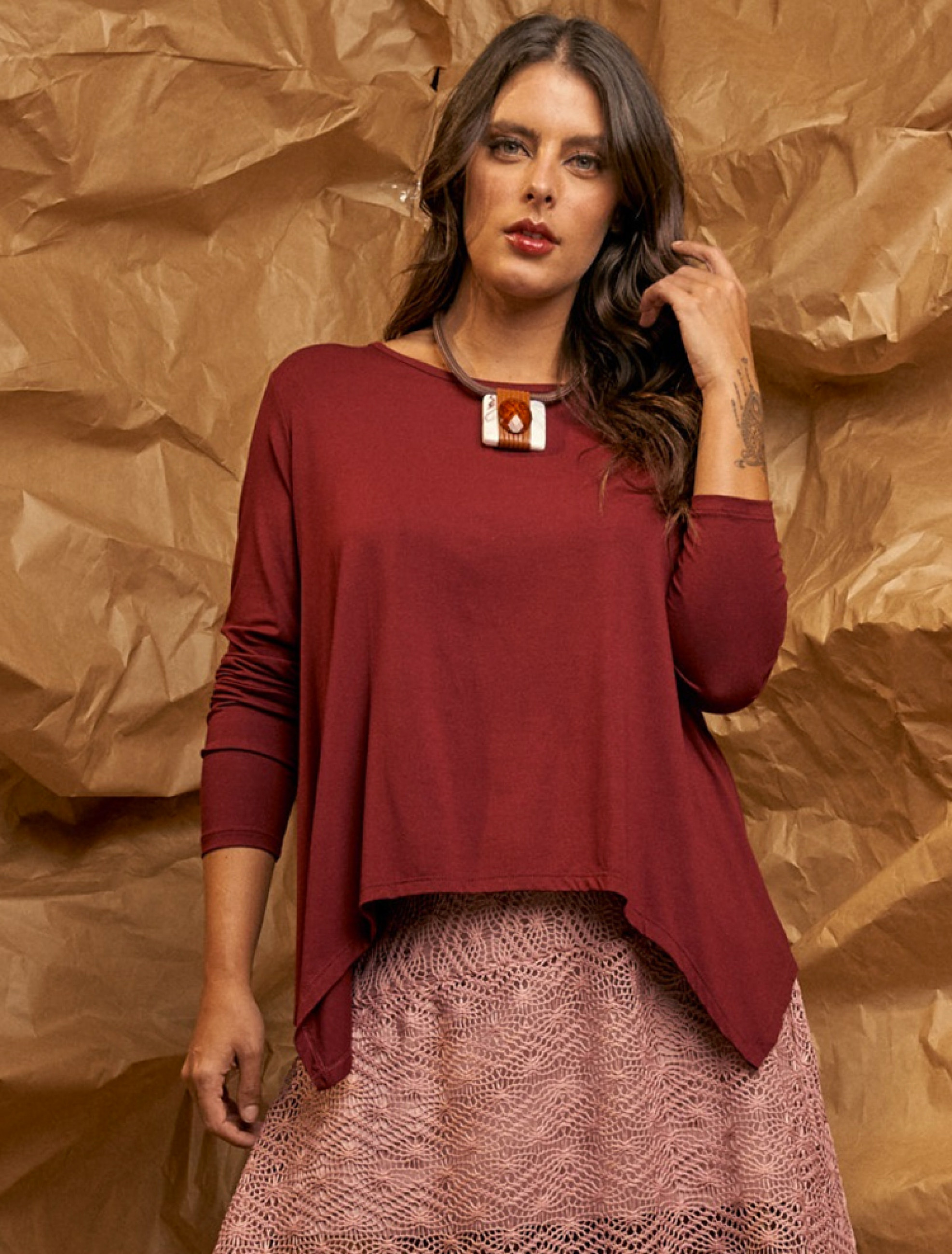 Blusa Ponta Manga Longa Vinho