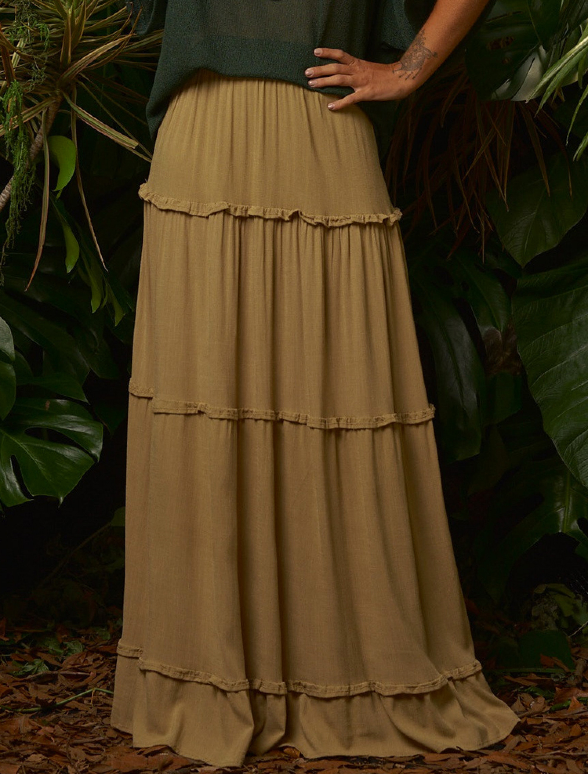 Saia Rodada Linho Cáqui