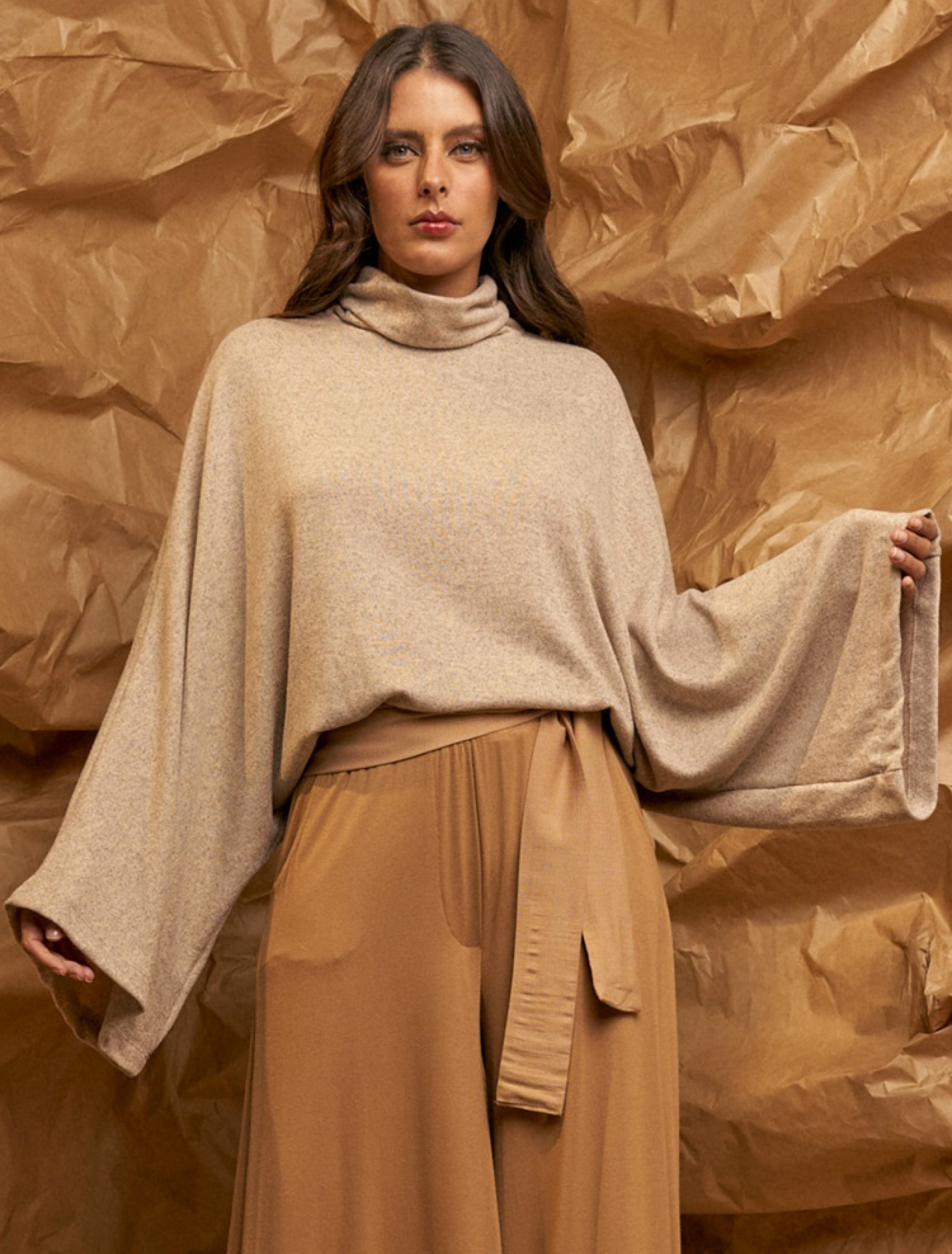 Blusa Lã Morcego Areia