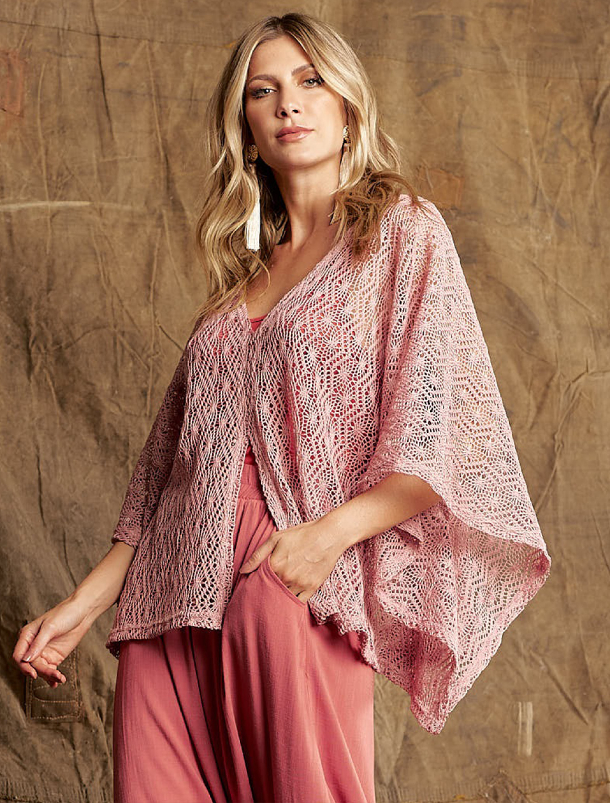 Blusa Quadrada Crochê Telha