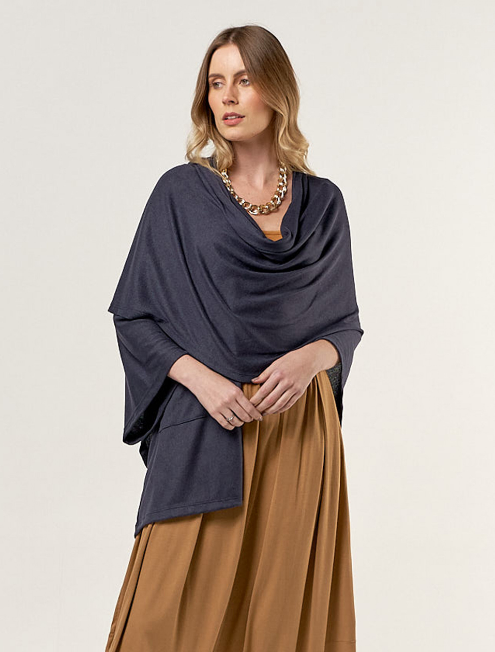 Cardigan Lã Assimétrico Marinho