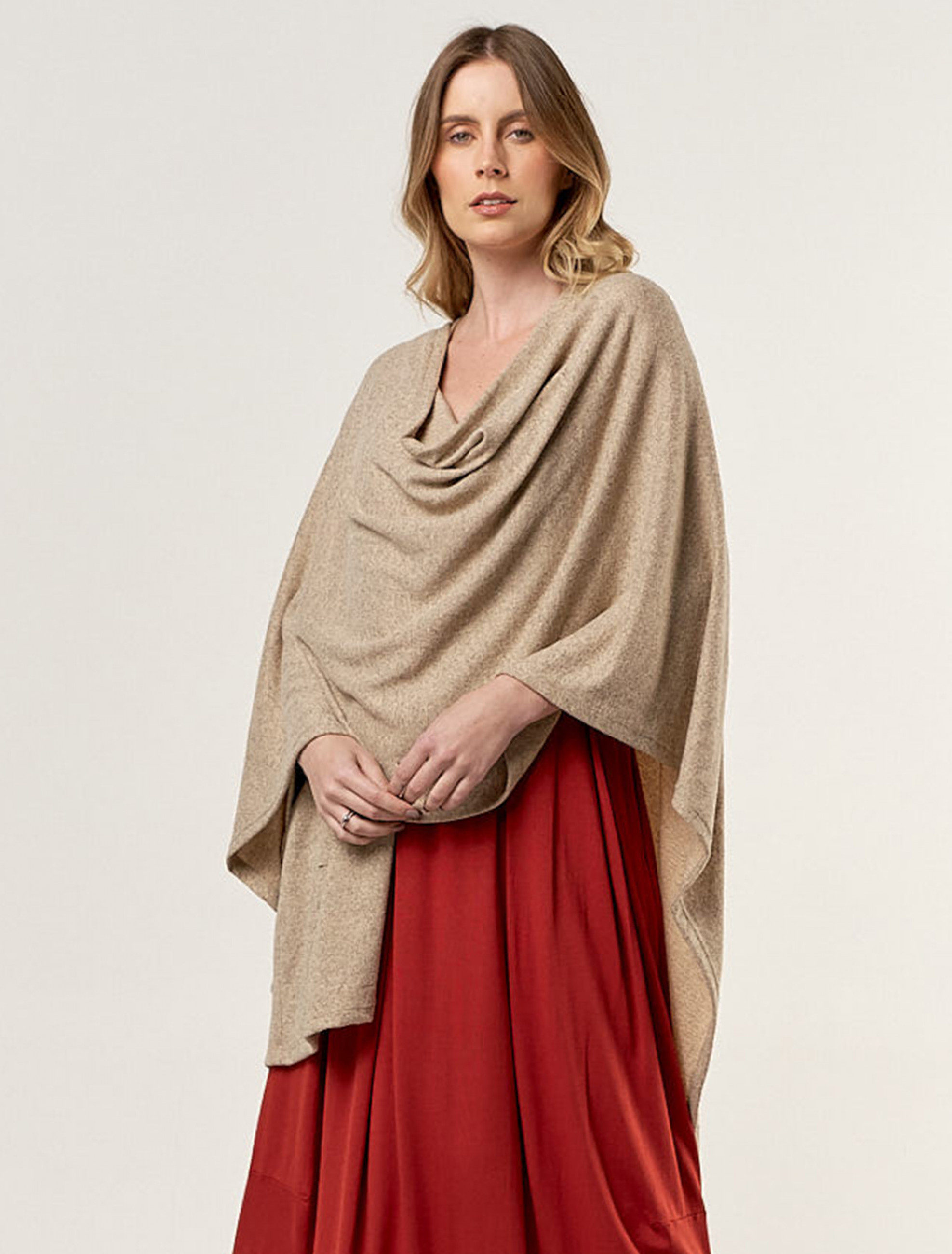 Cardigan Lã Assimétrico Areia