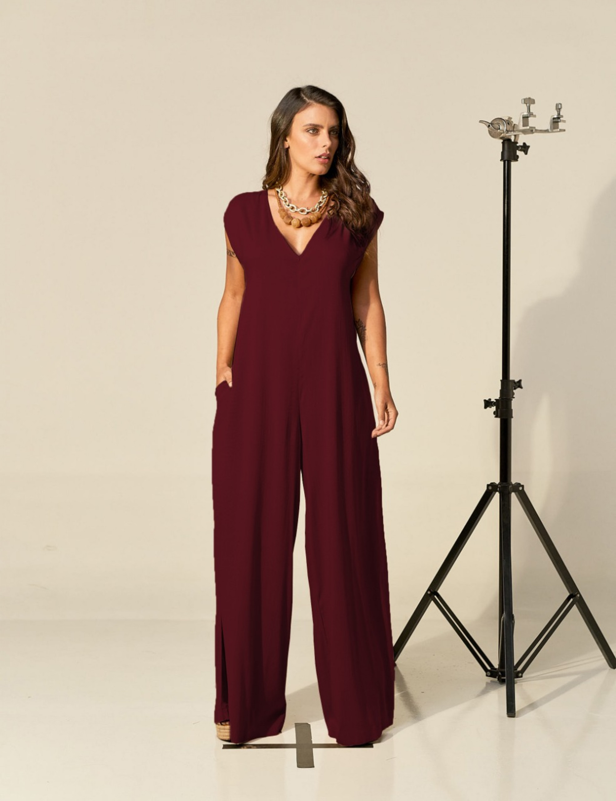 Macacão Pantalona Linho Vinho