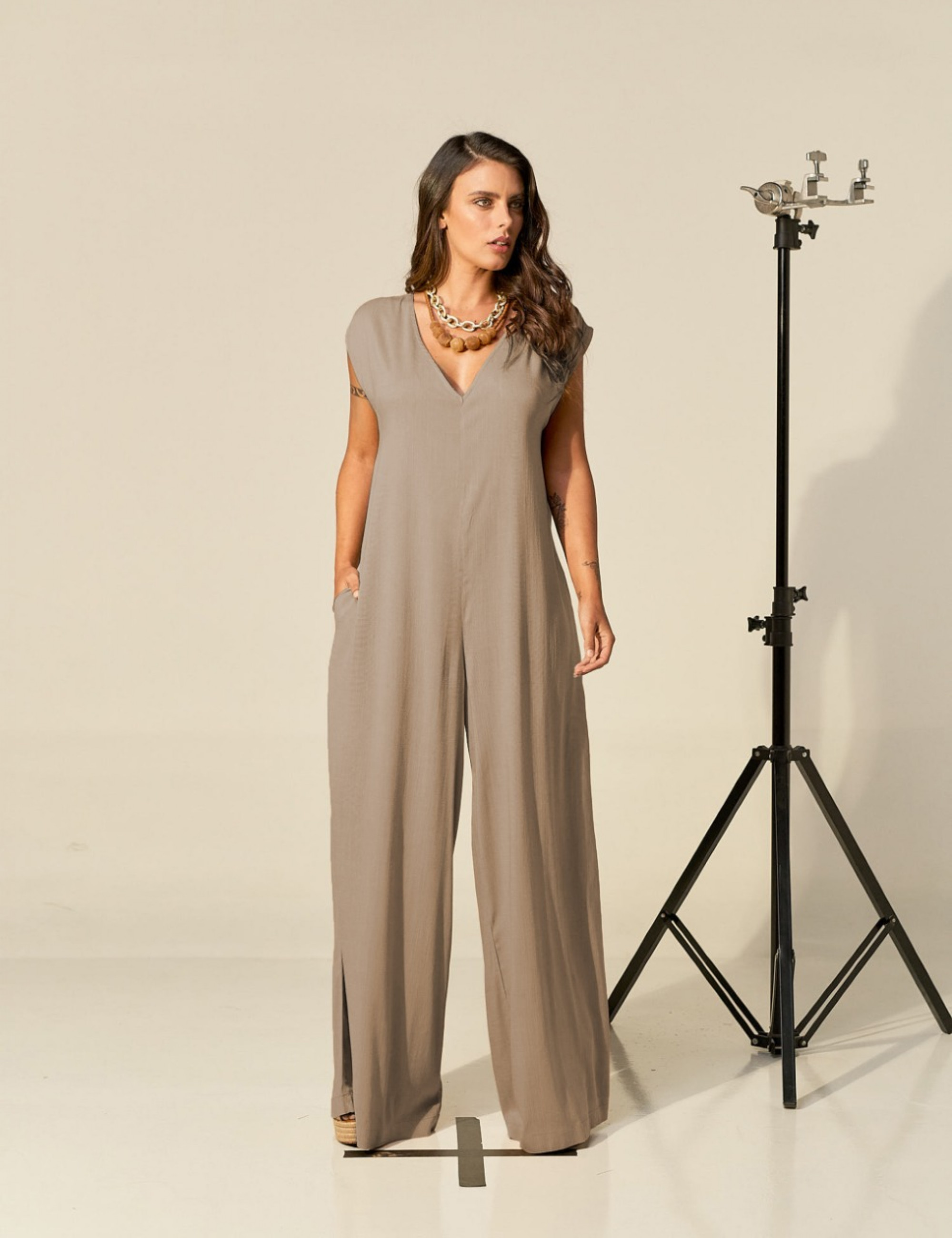 Macacão Pantalona Linho Gelo