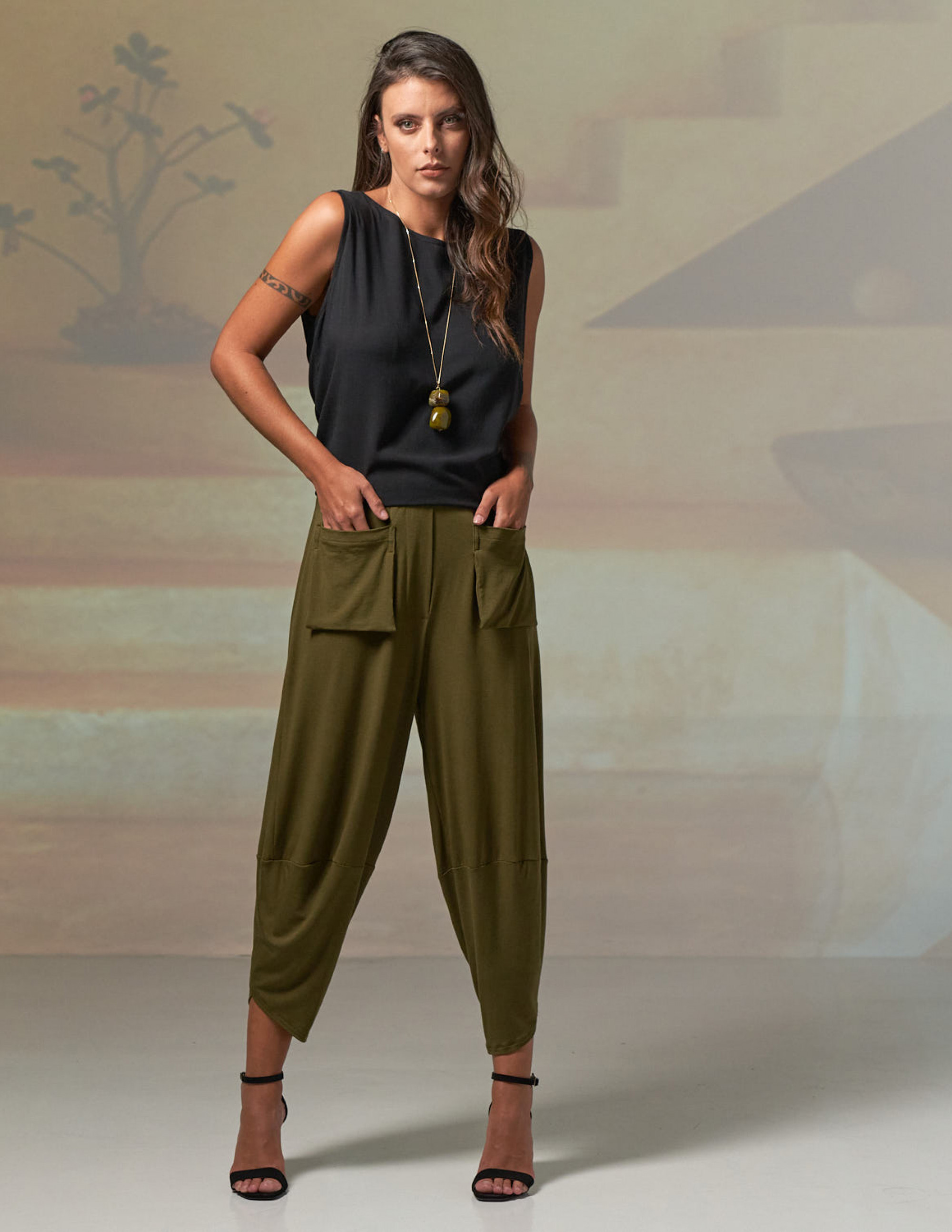 Calça Pantacourt Orégano