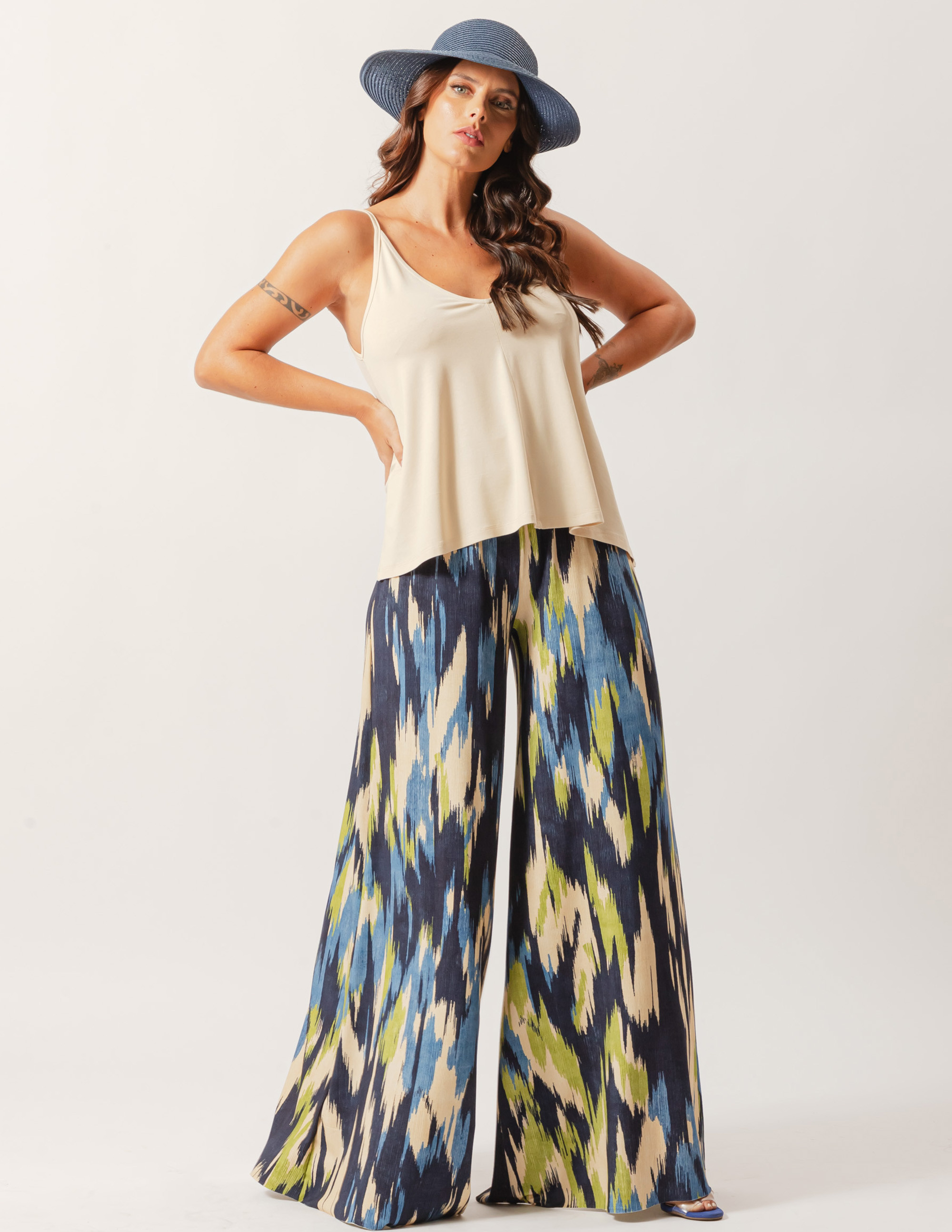 Calça Maxi Pantalona Estampa Aquarela