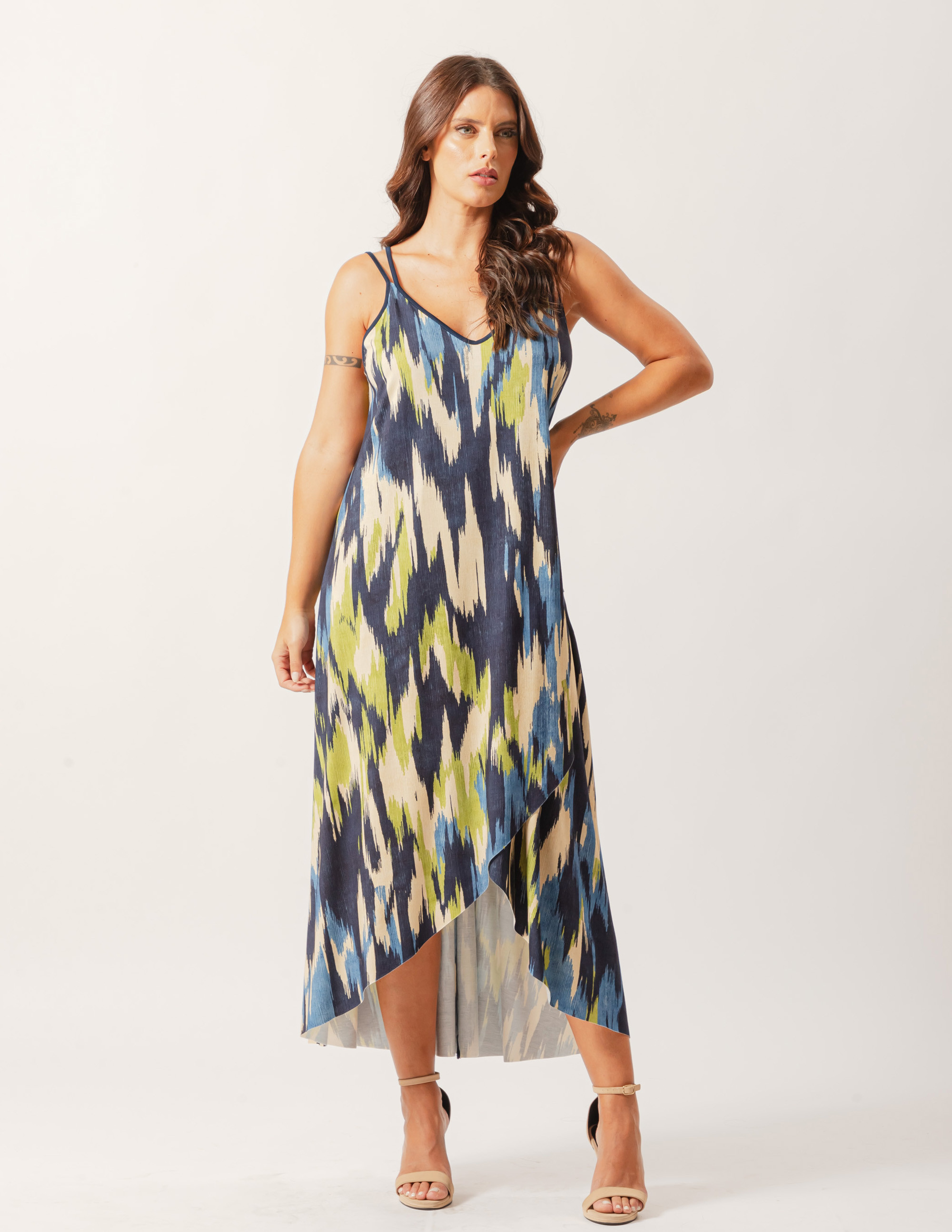 Vestido Camadas Estampa Aquarela