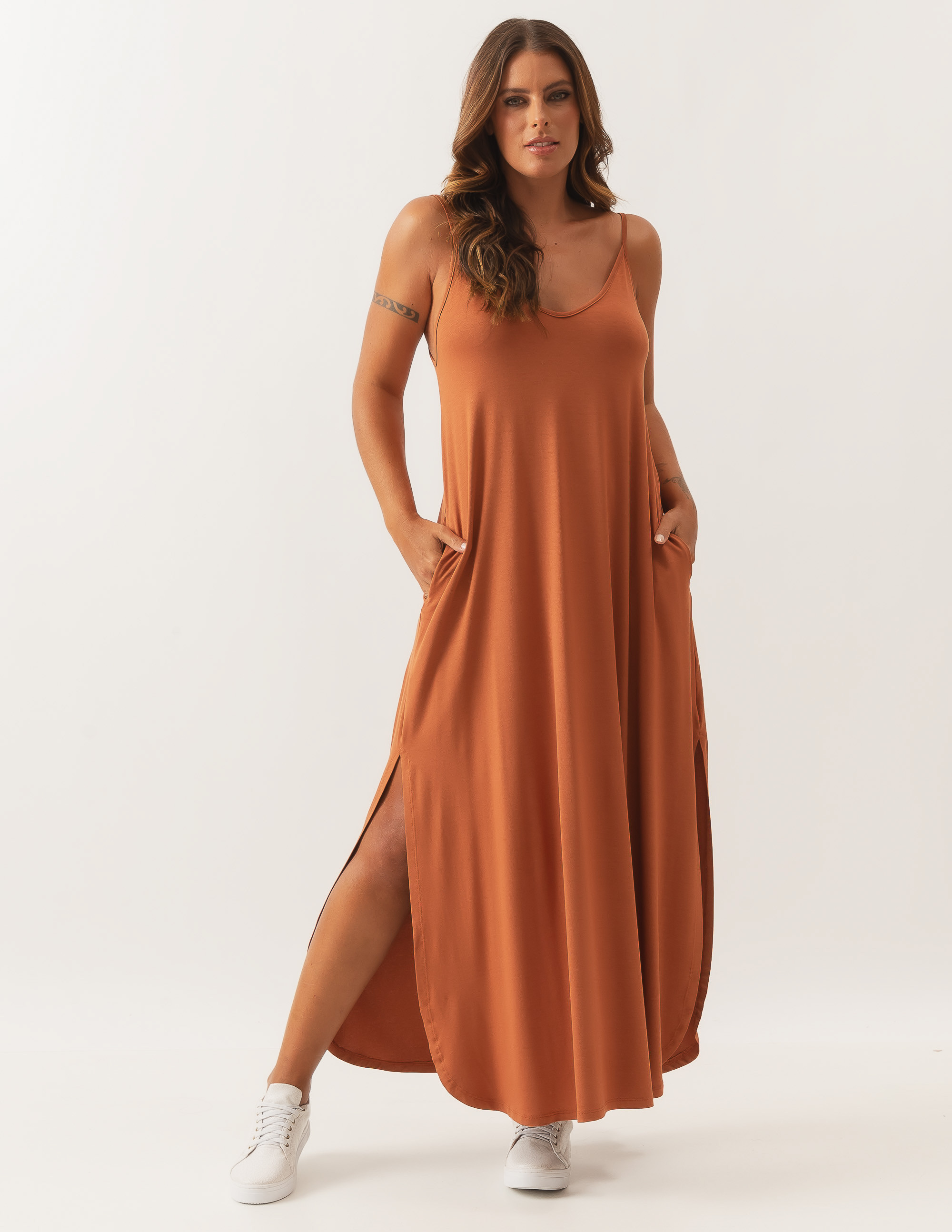 Vestido Regatão Marrom Amêndoa