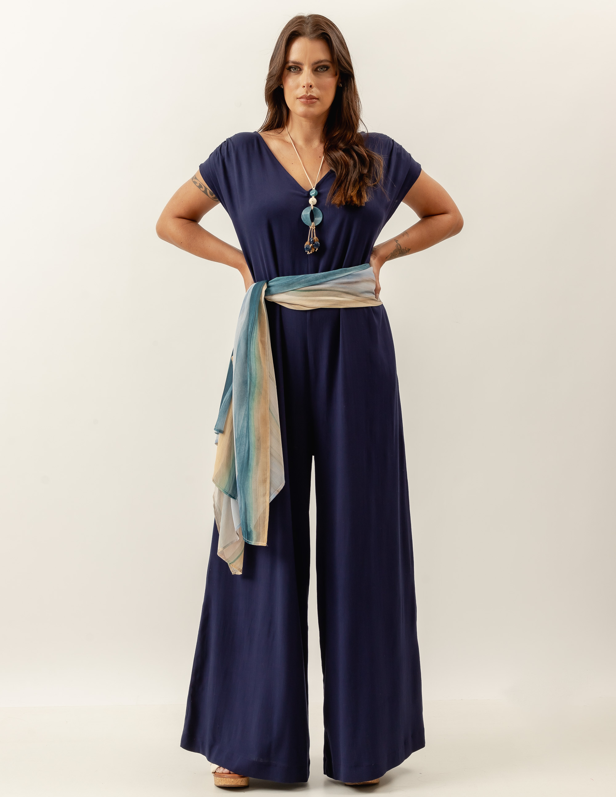 Macacão Pantalona Linho Azul Marinho