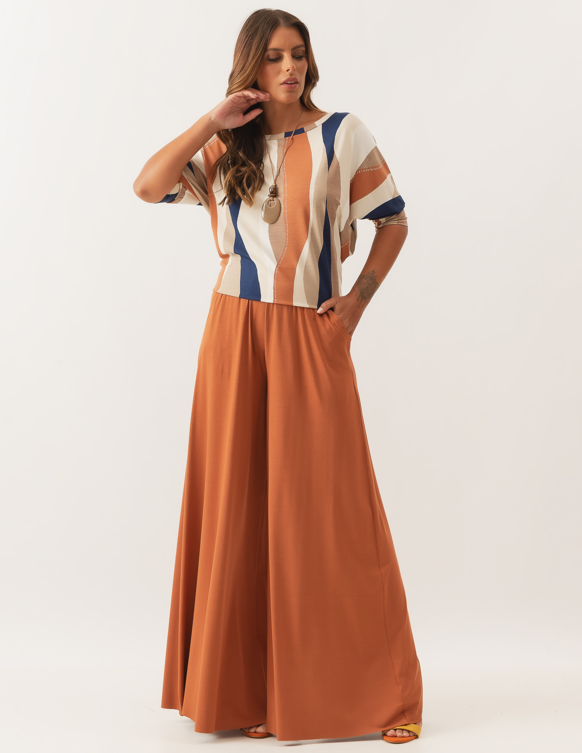 Calça Maxi Pantalona Marrom Amêndoa