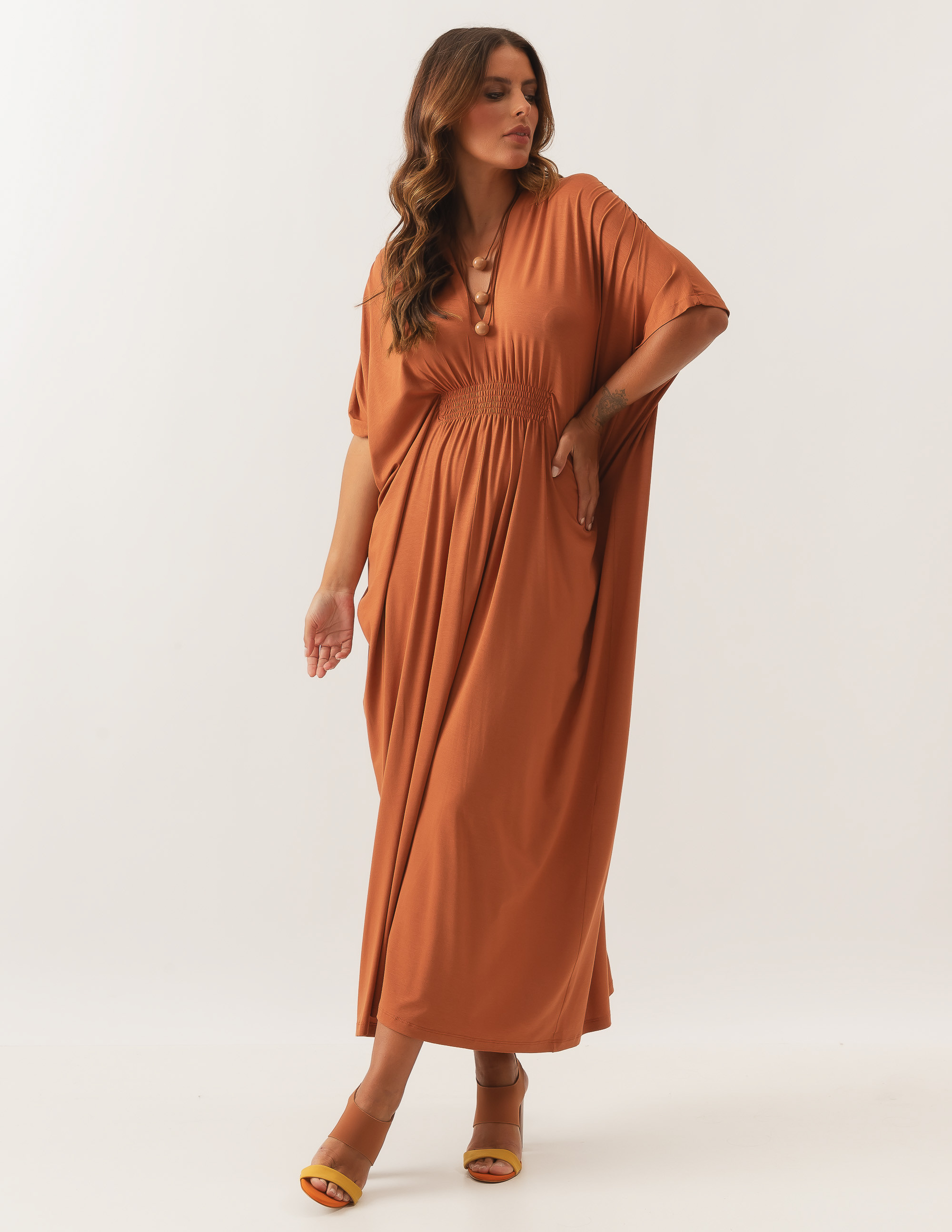 Vestido Kaftan Franzido  Amendoa