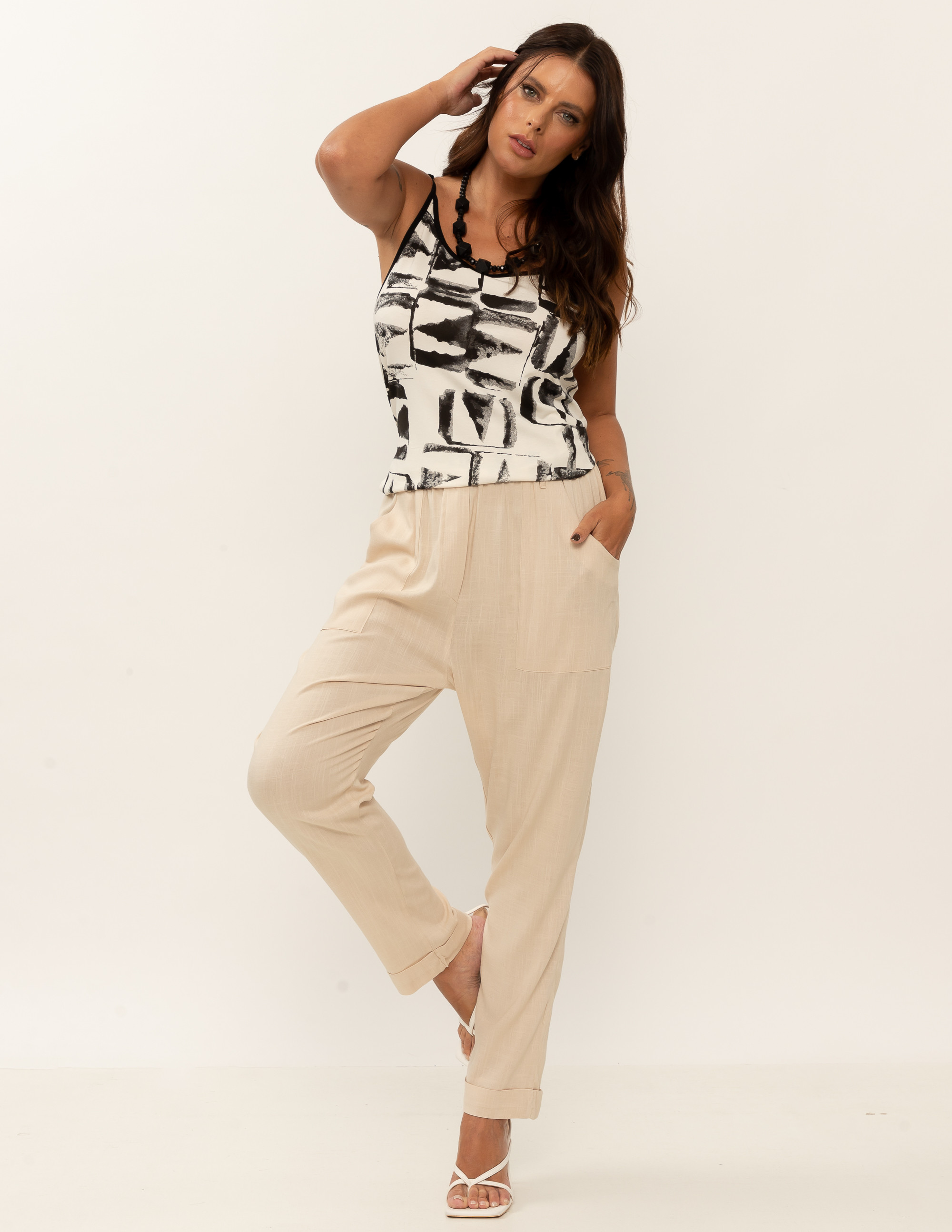 Regata Regulador Estampa Blocos Preto