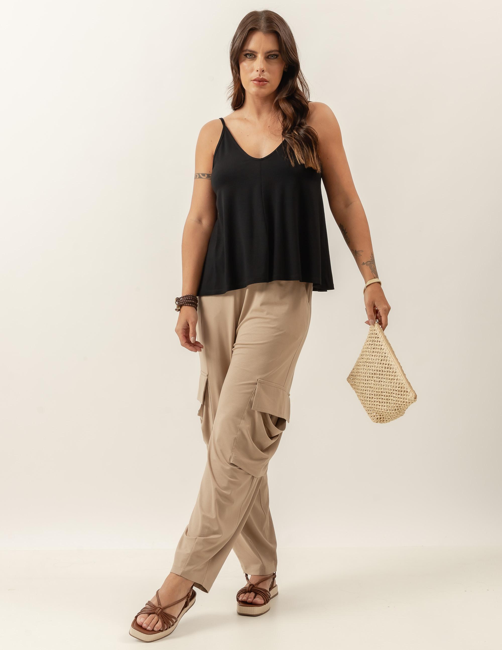 Calça Bolso Lateral Bege Ceramica