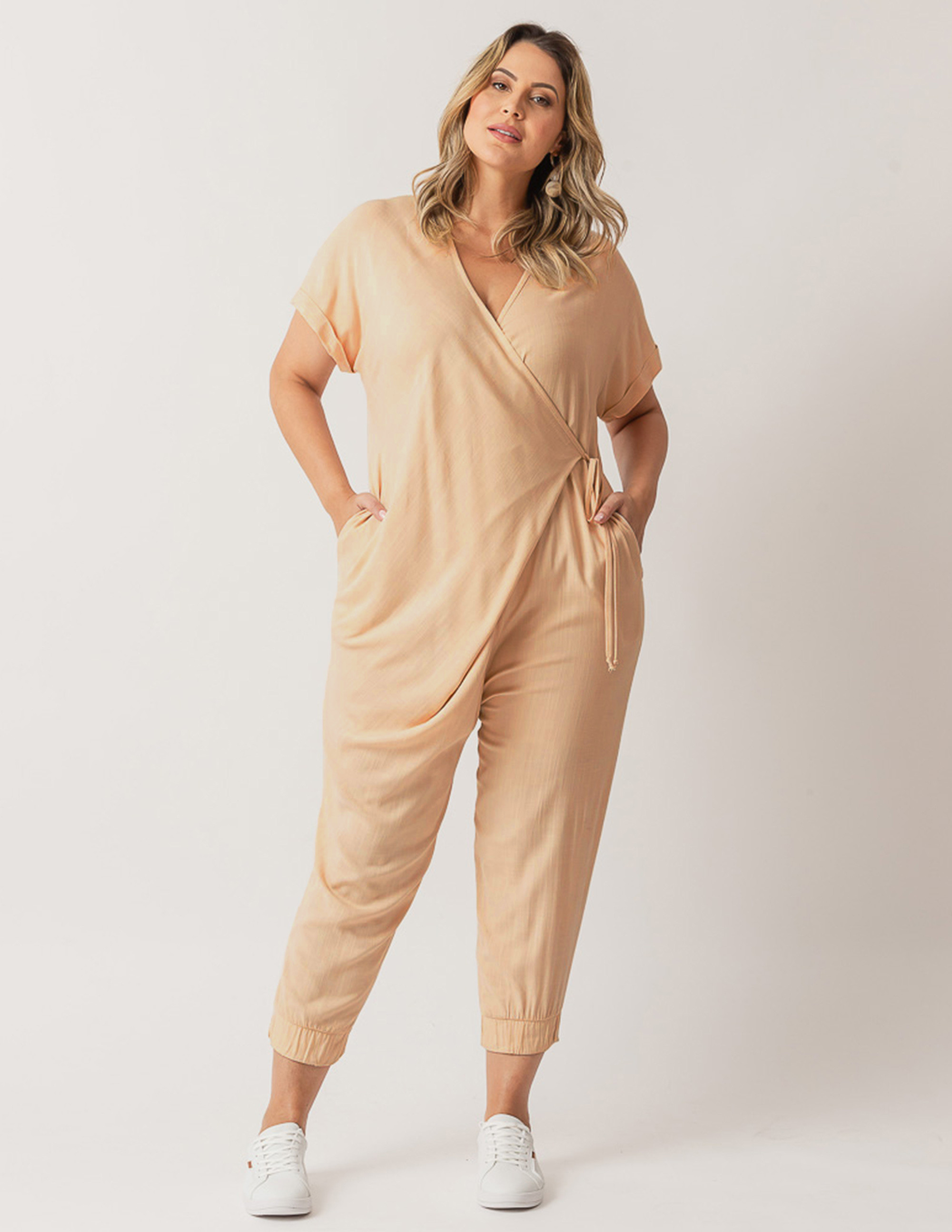 Macacão Pareô Bege Camurça