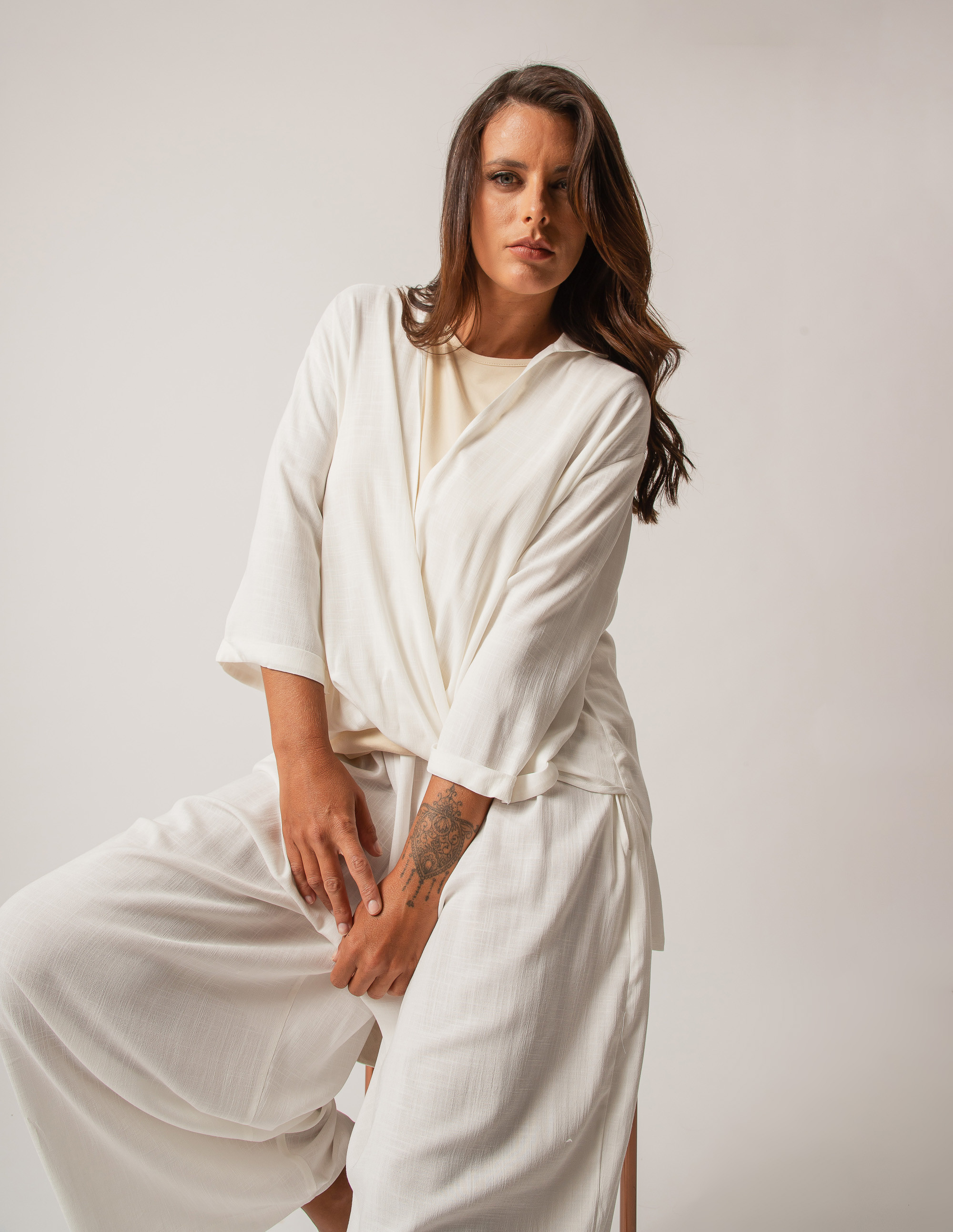 Camisa Linho Transpasse Frente Off