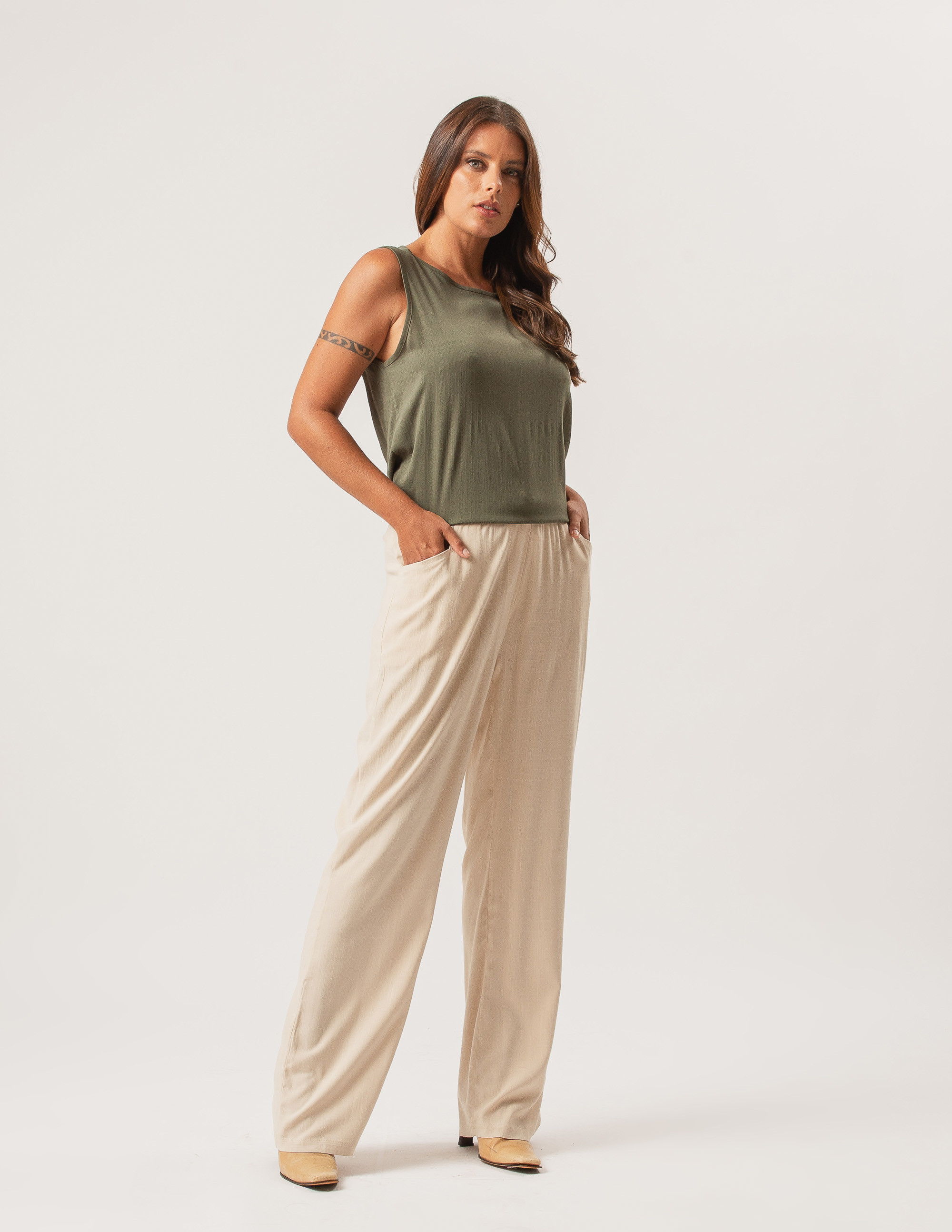 Blusa Cropped Linho Verde Botânico