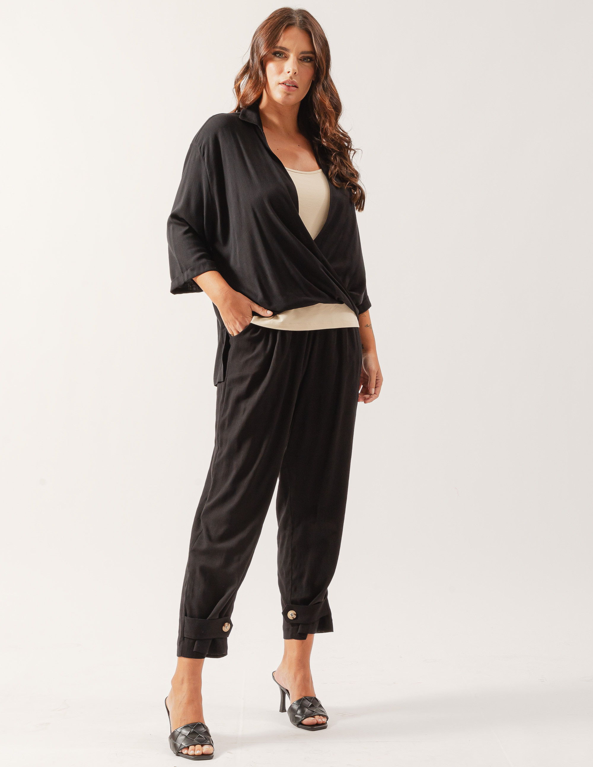 Camisa Linho Transpasse Frente Preta