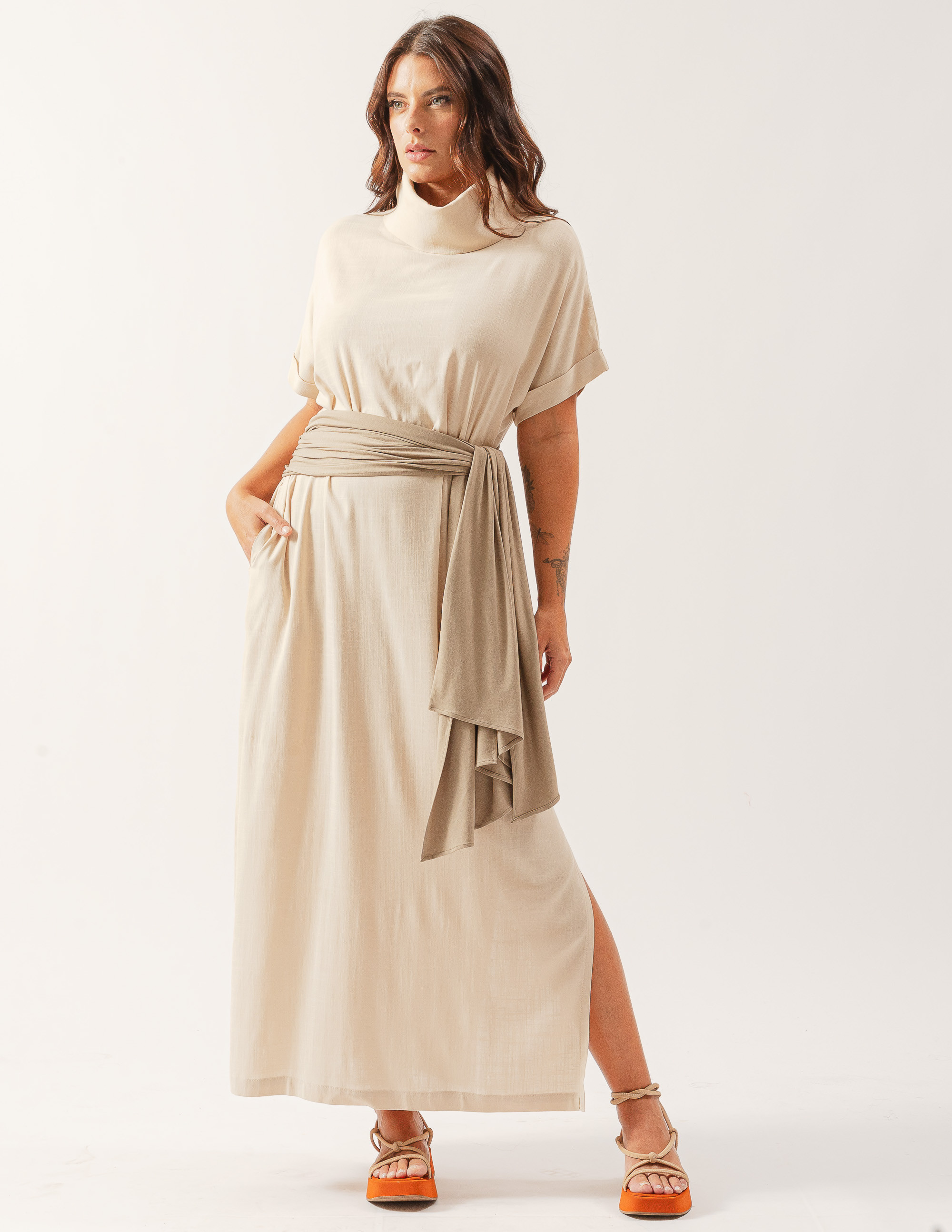 Vestido Linho Gola Alta Trigo