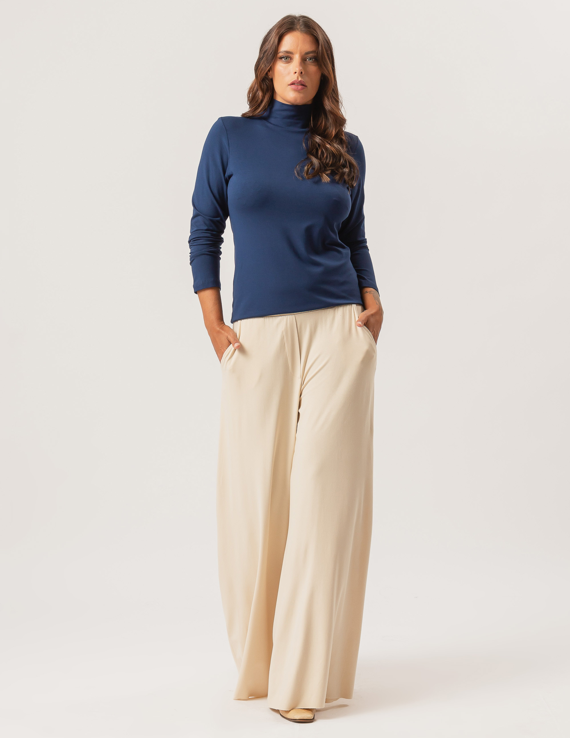 Blusa Malha Básica Azul Marinho