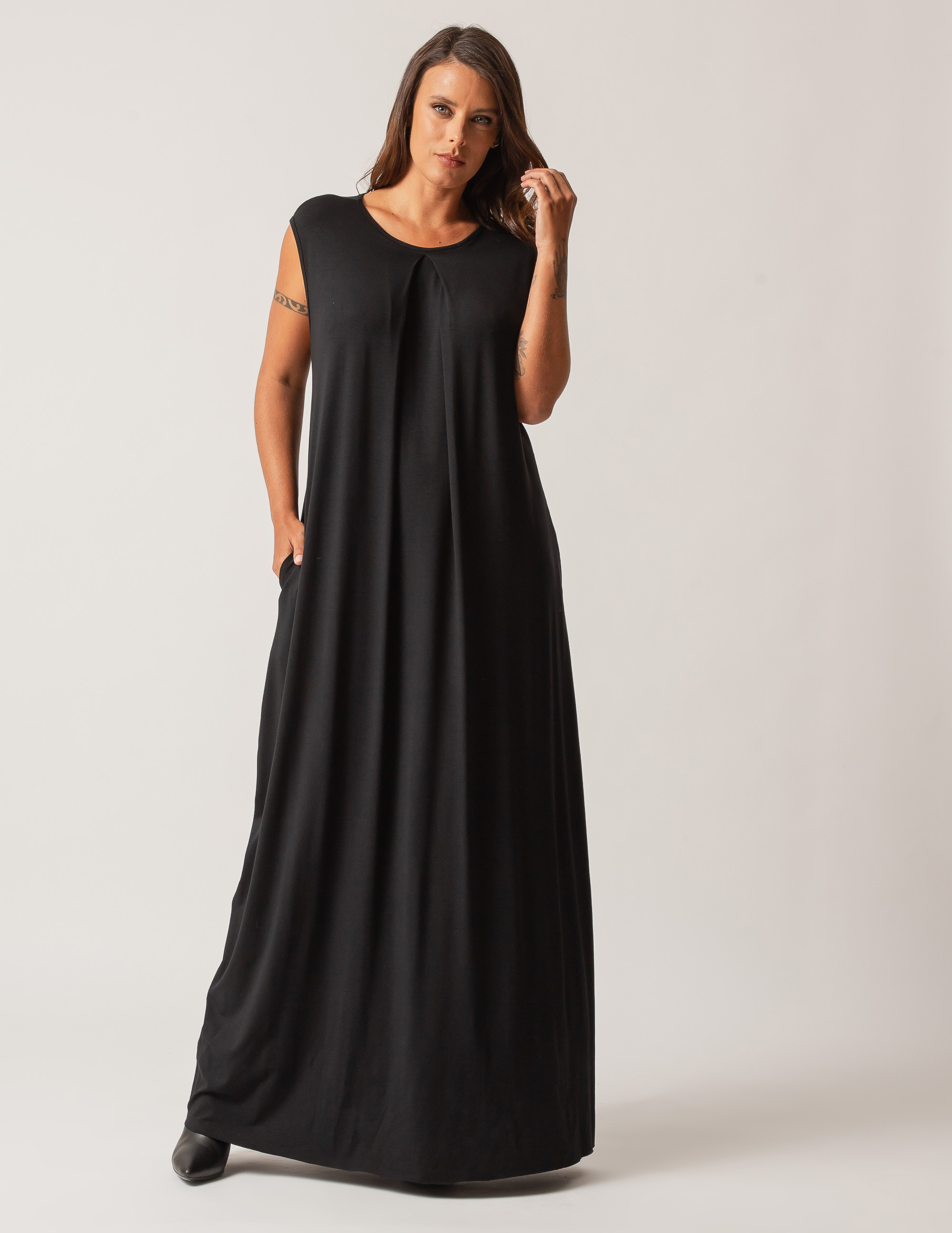 Vestido Longo Prega Preta