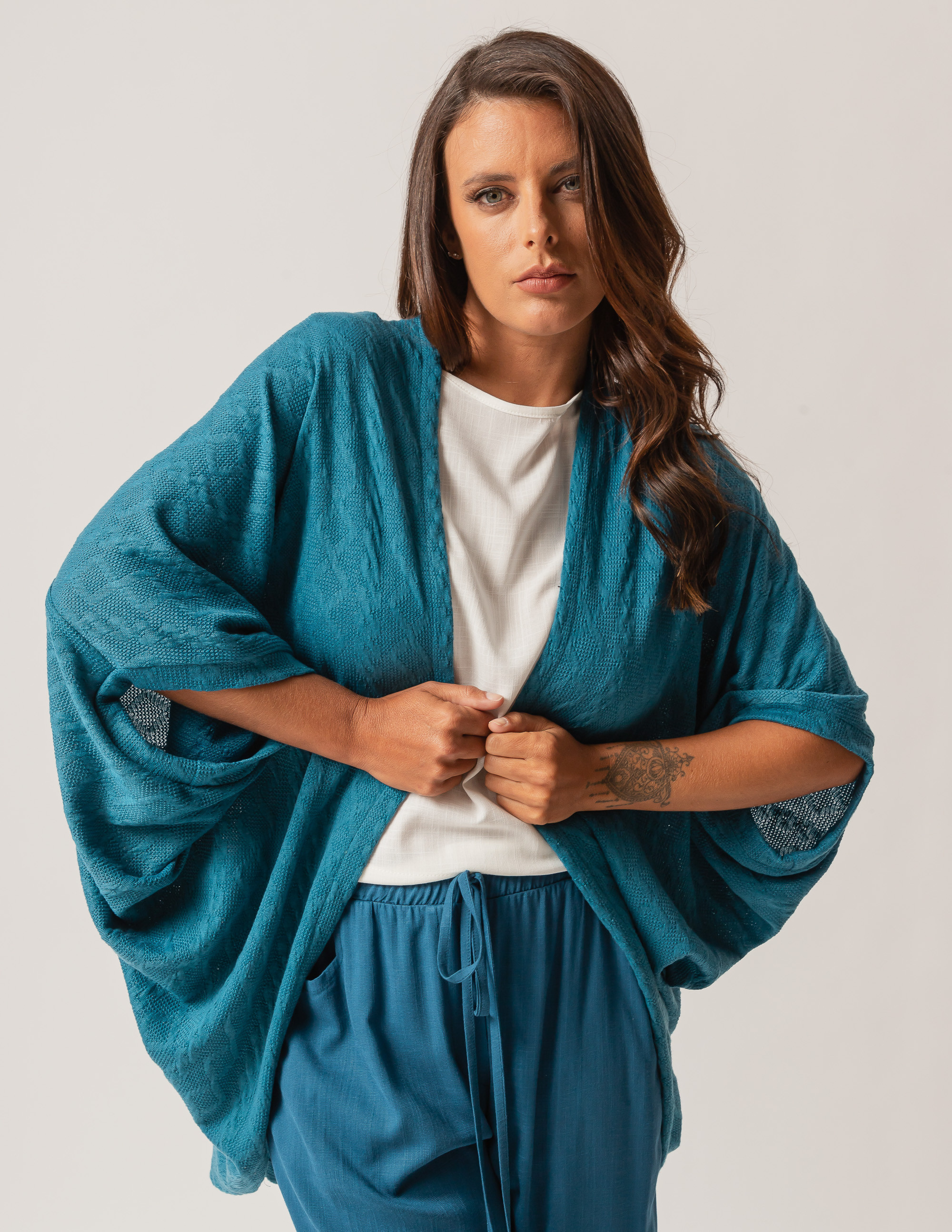 Poncho Tricot Azul Petróleo
