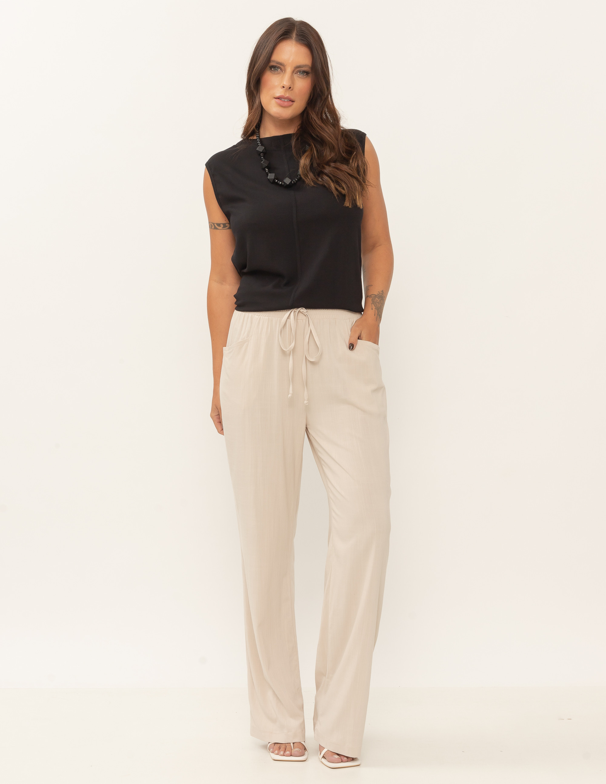 Calça Reta Linho Bege Palha