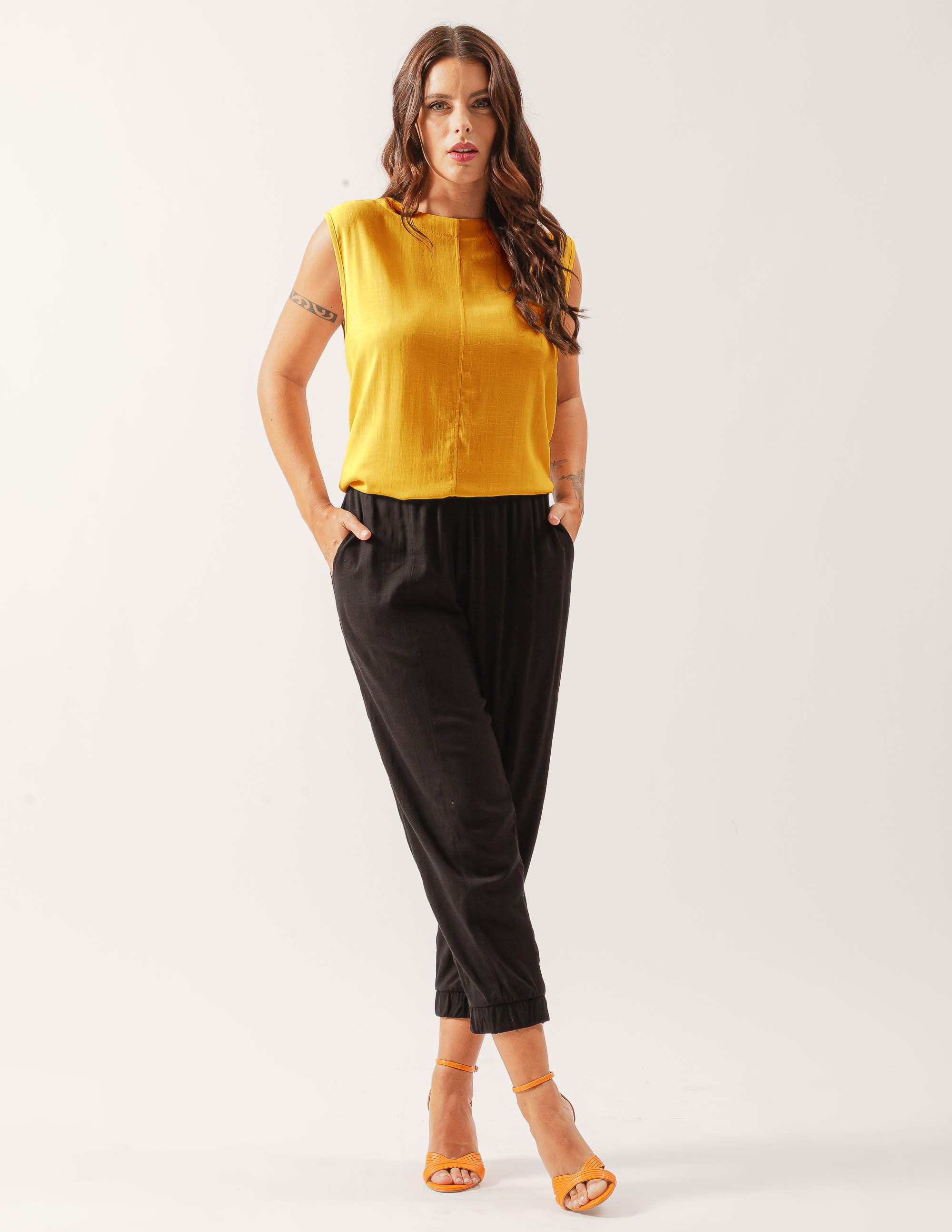 Blusa Linho Recorte Pespontado Amarelo Nascente