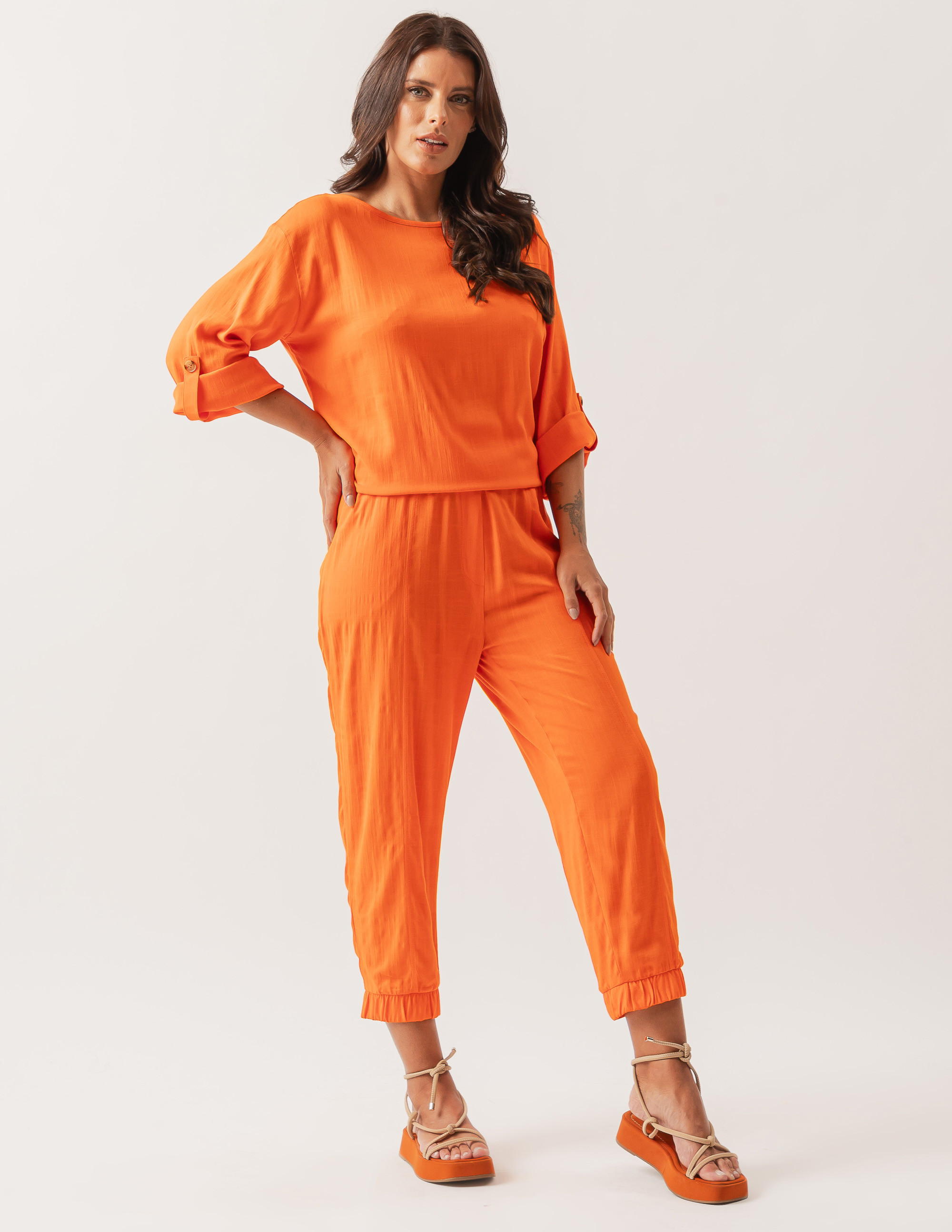 Blusa Linho Manga Botão Laranja Cítrico