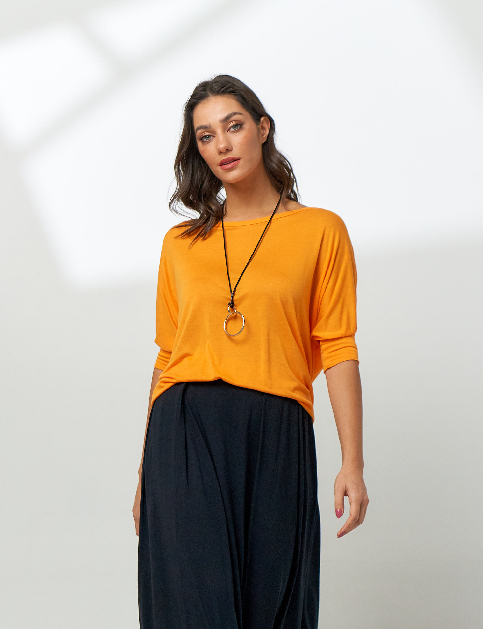 Blusa Quadrada Criativo