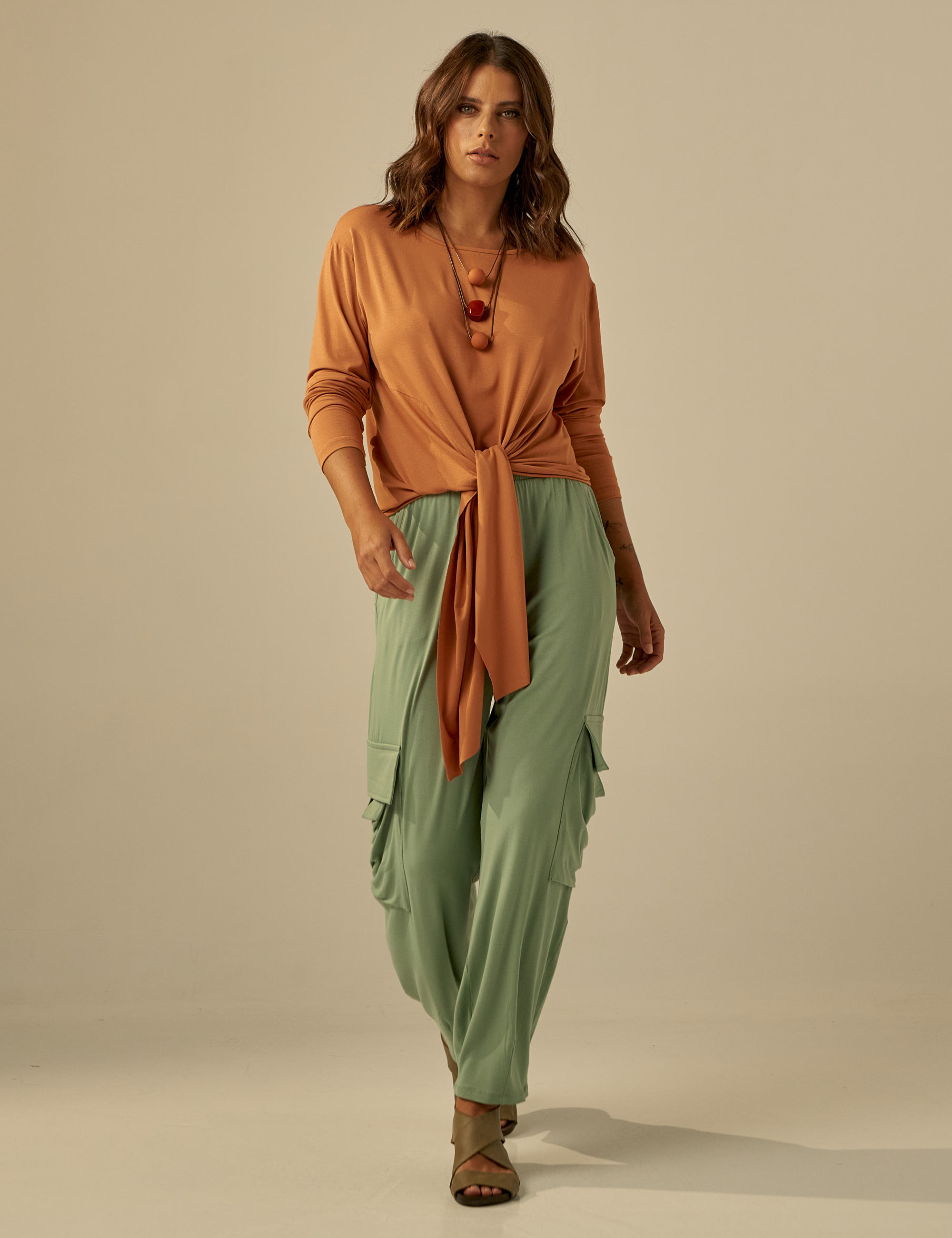 Blusa Nó Manga Longa Argila