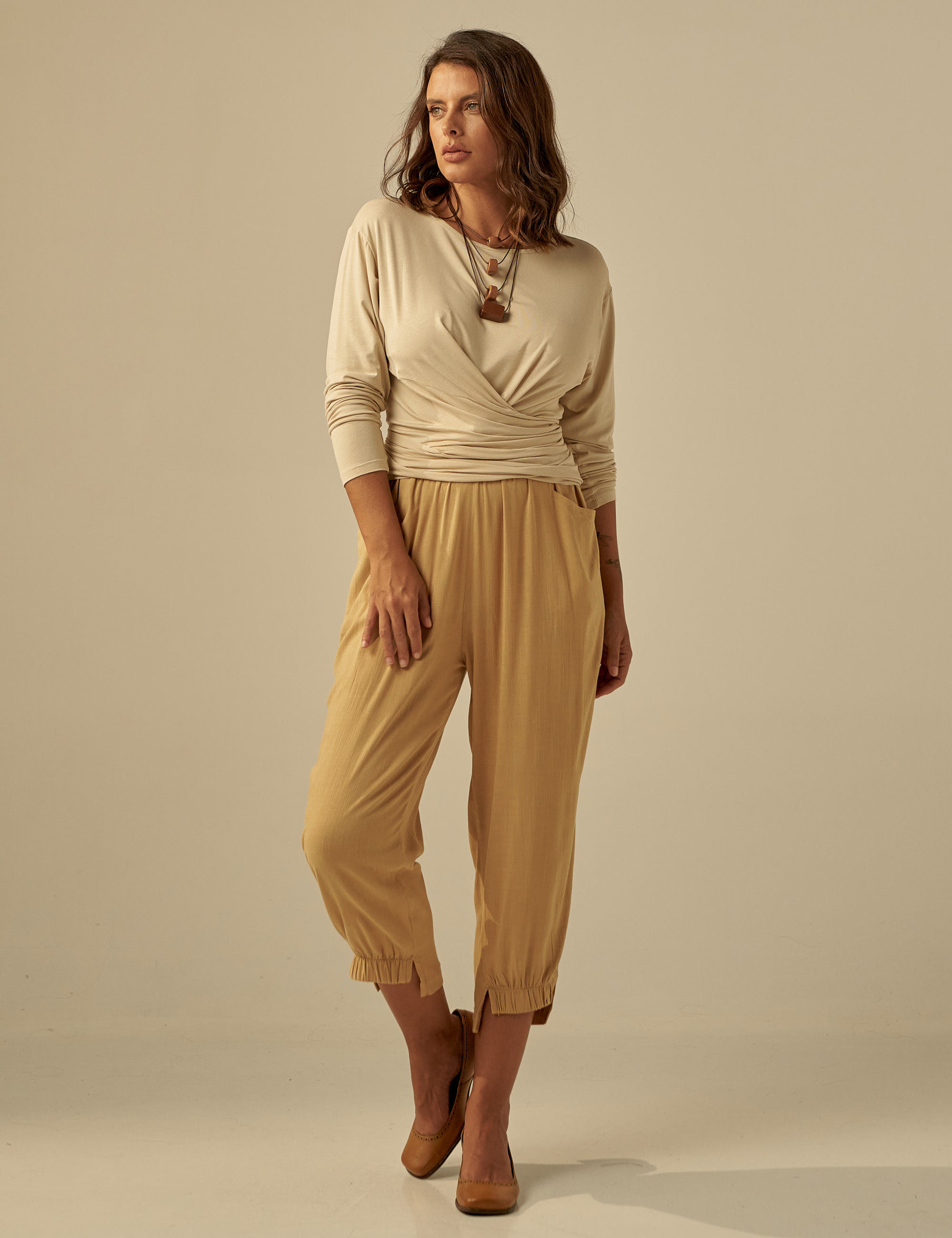 Blusa Nó Manga Longa Areia