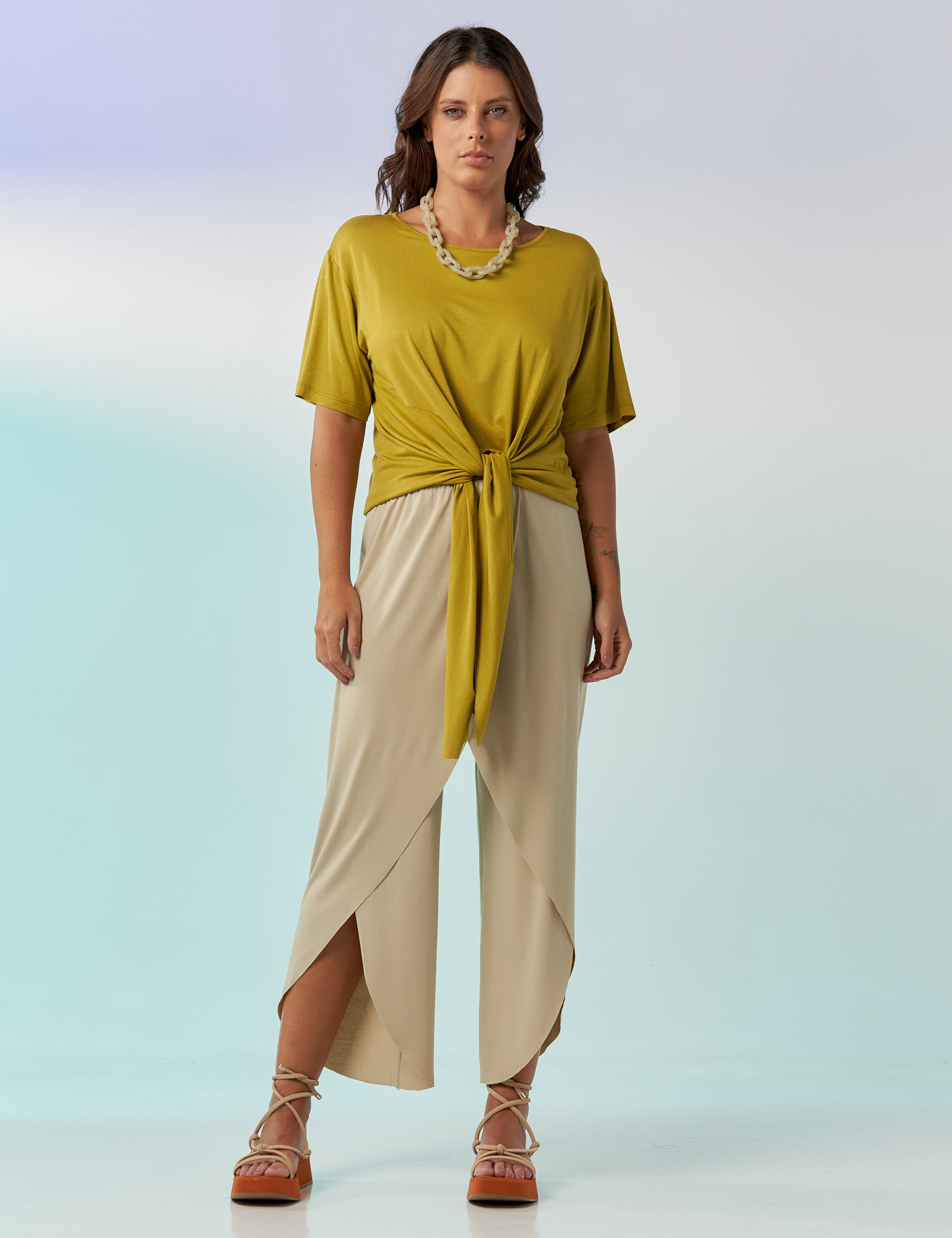 Blusa Nó Frente Espinafre