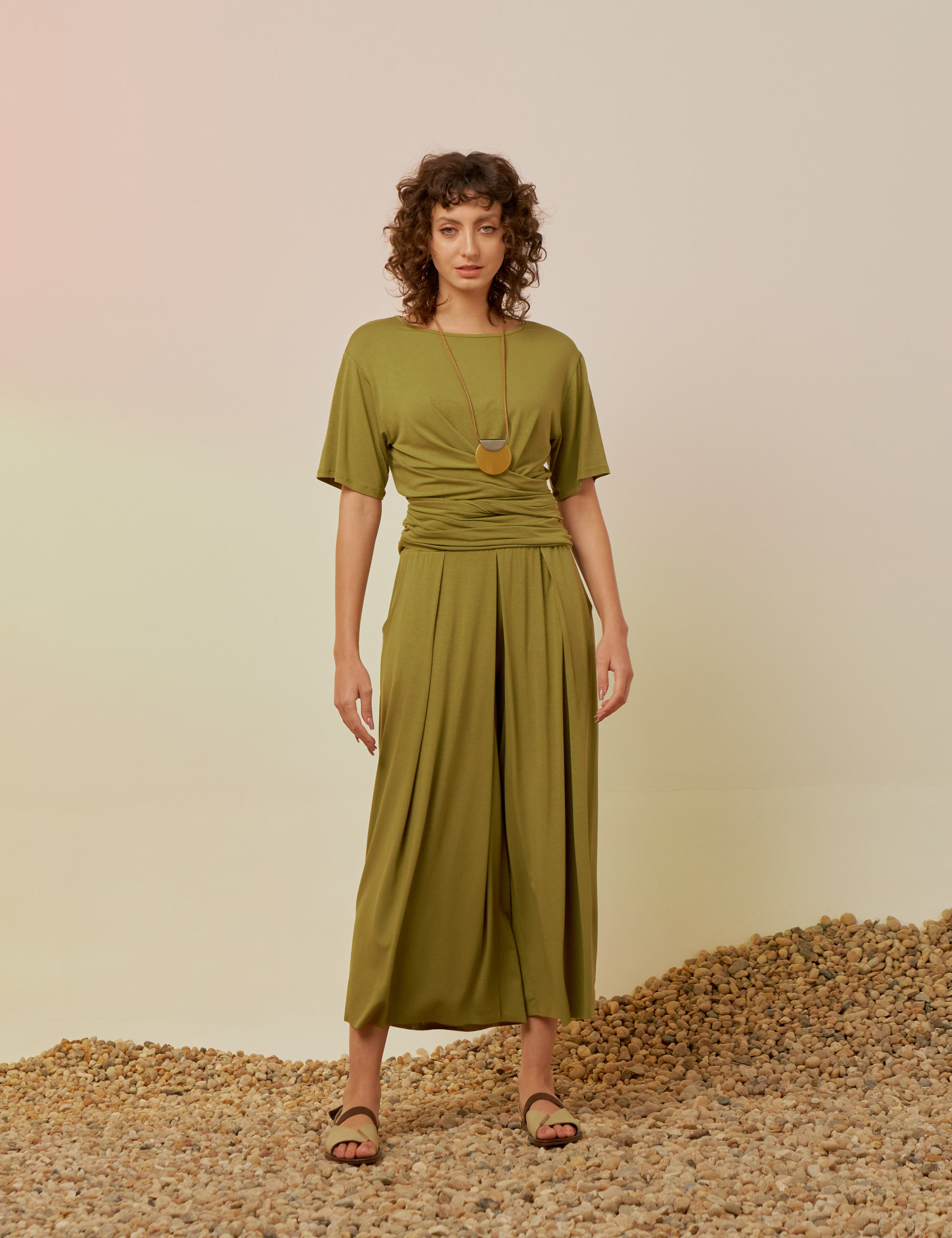 Calça Pantacourt Prega Mangaba