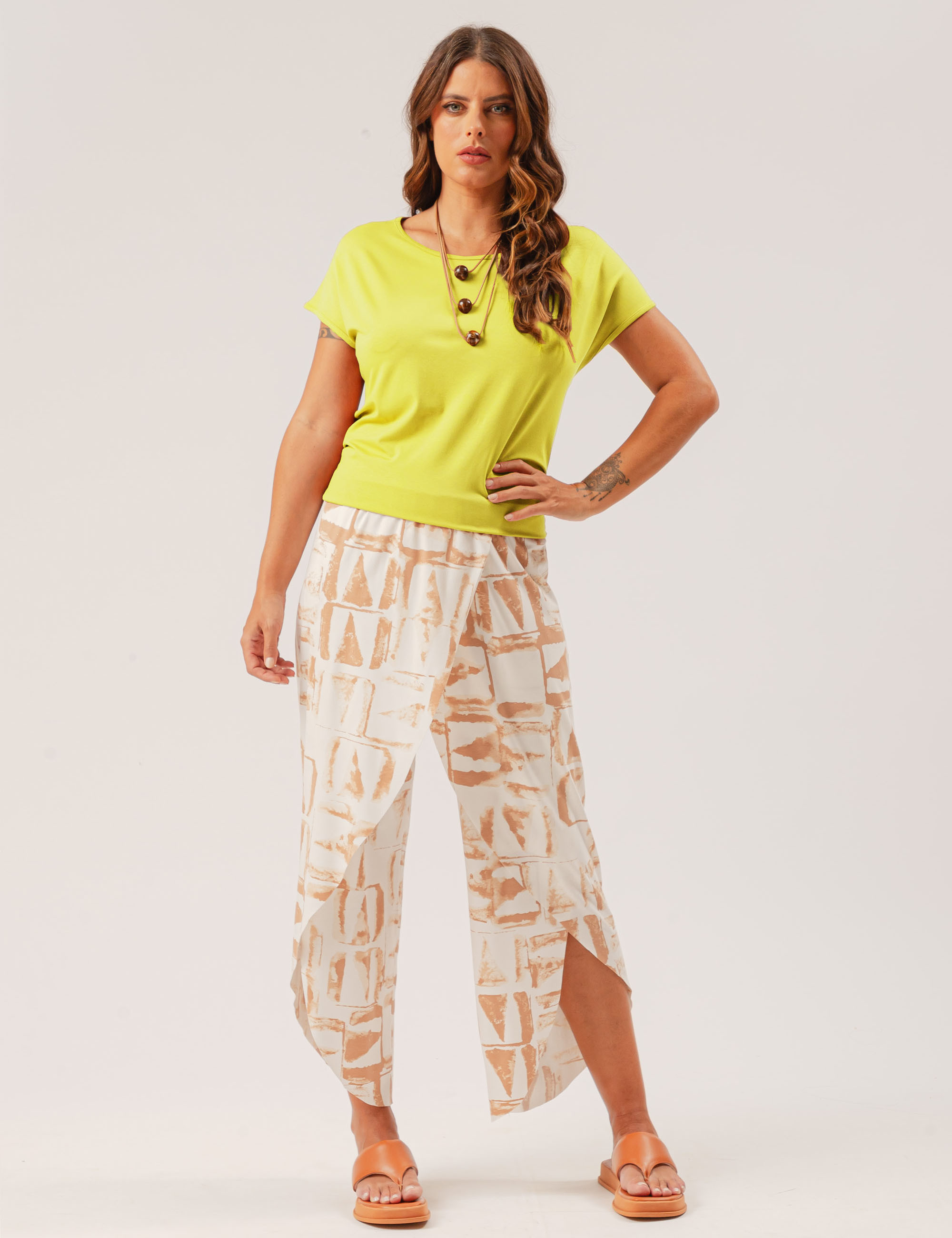 Camiseta Básica Verde Lima Limão