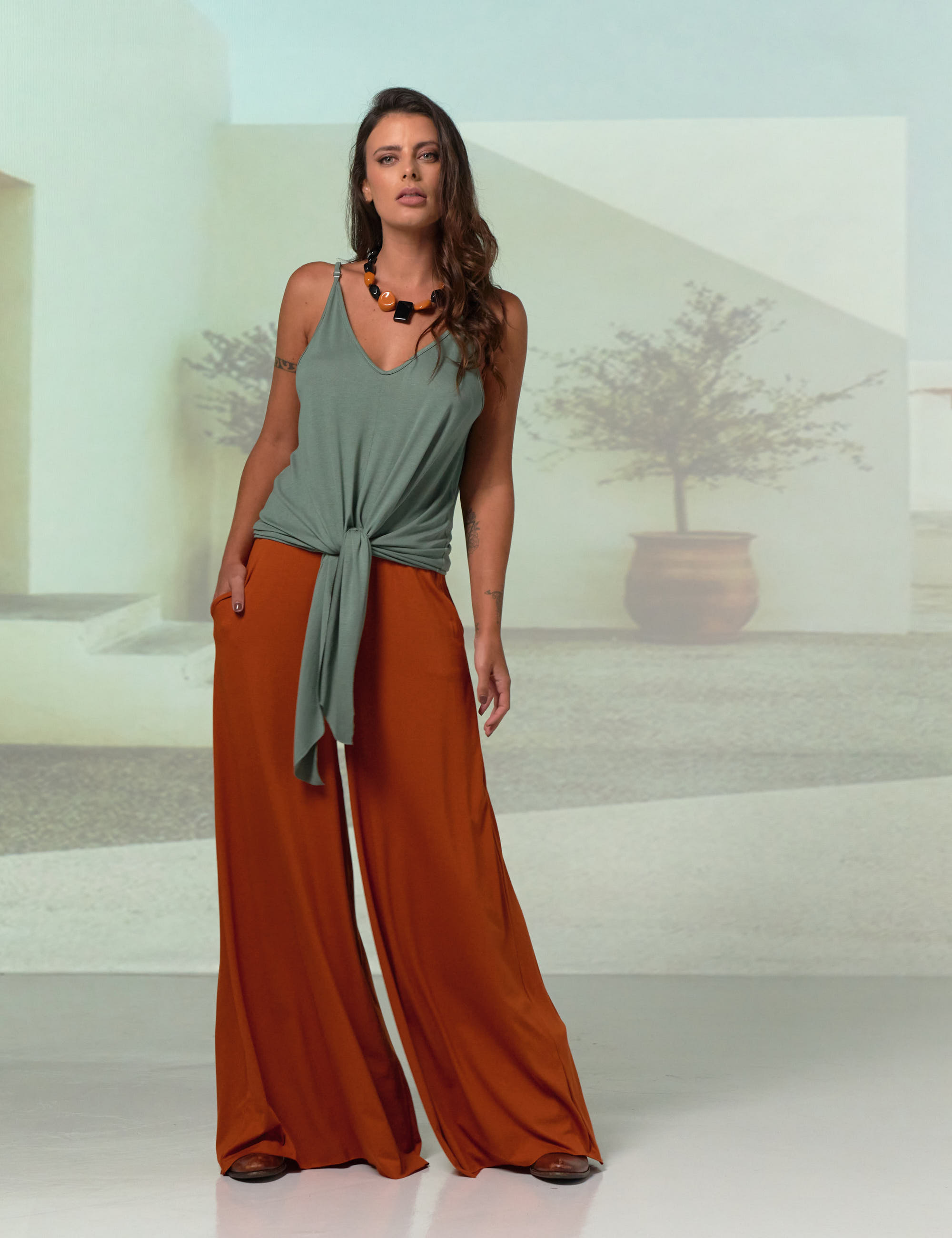 Calça Maxi Pantalona Canela