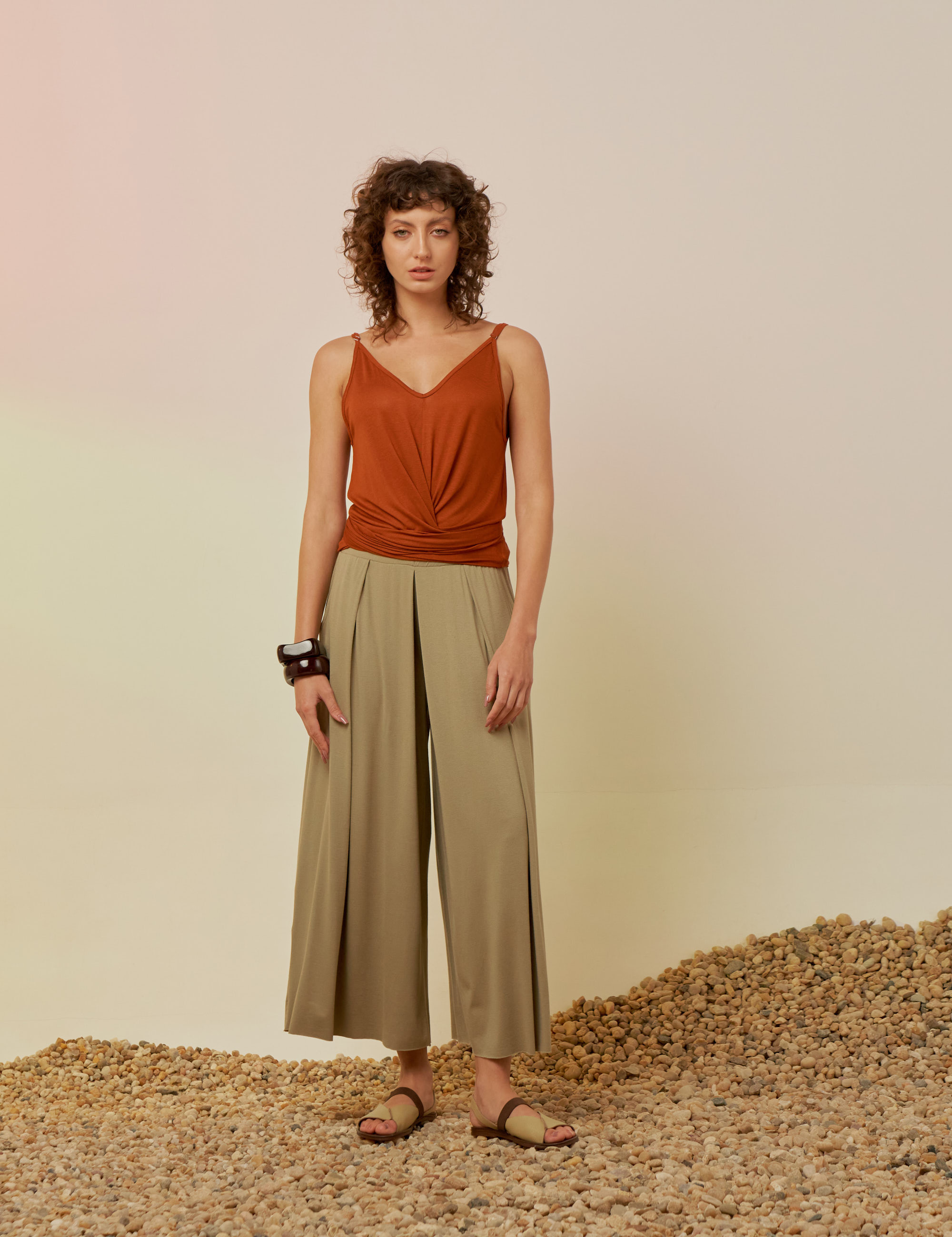 Calça Pantacourt Prega Cipó