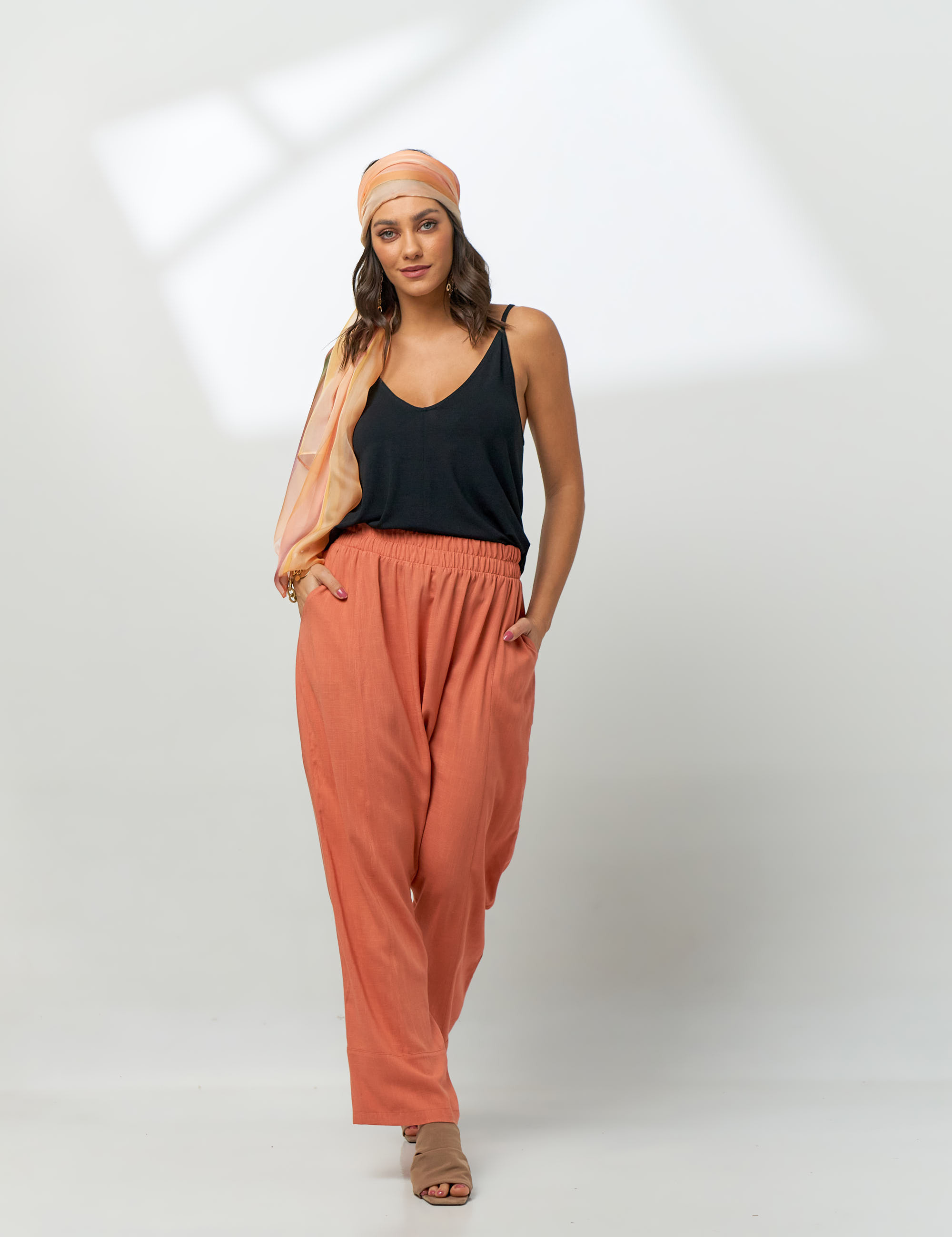 Calça Saruel Linho Figo